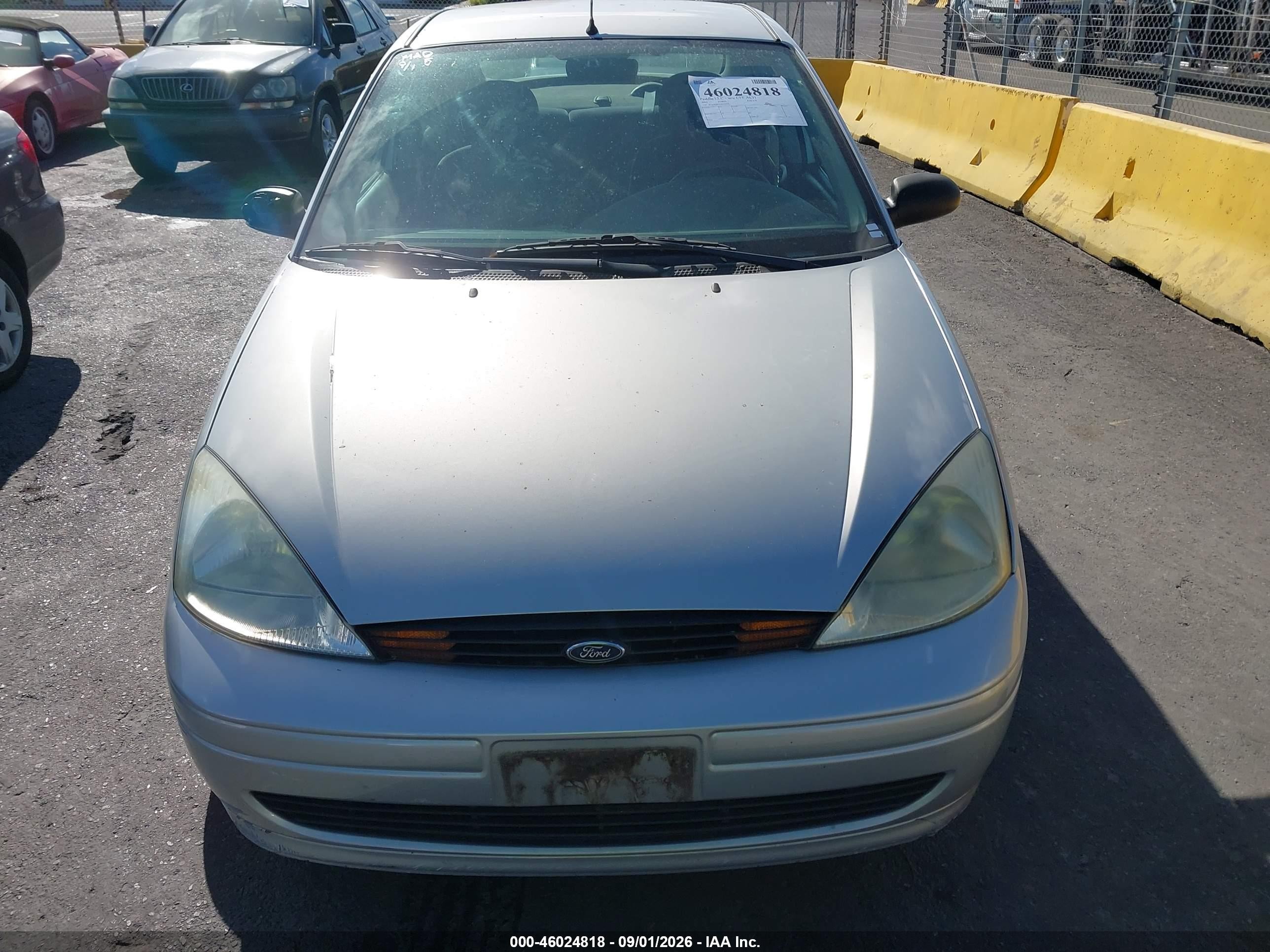 2002 Ford Focus Se Silver vin: 1FAFP34P32W330932