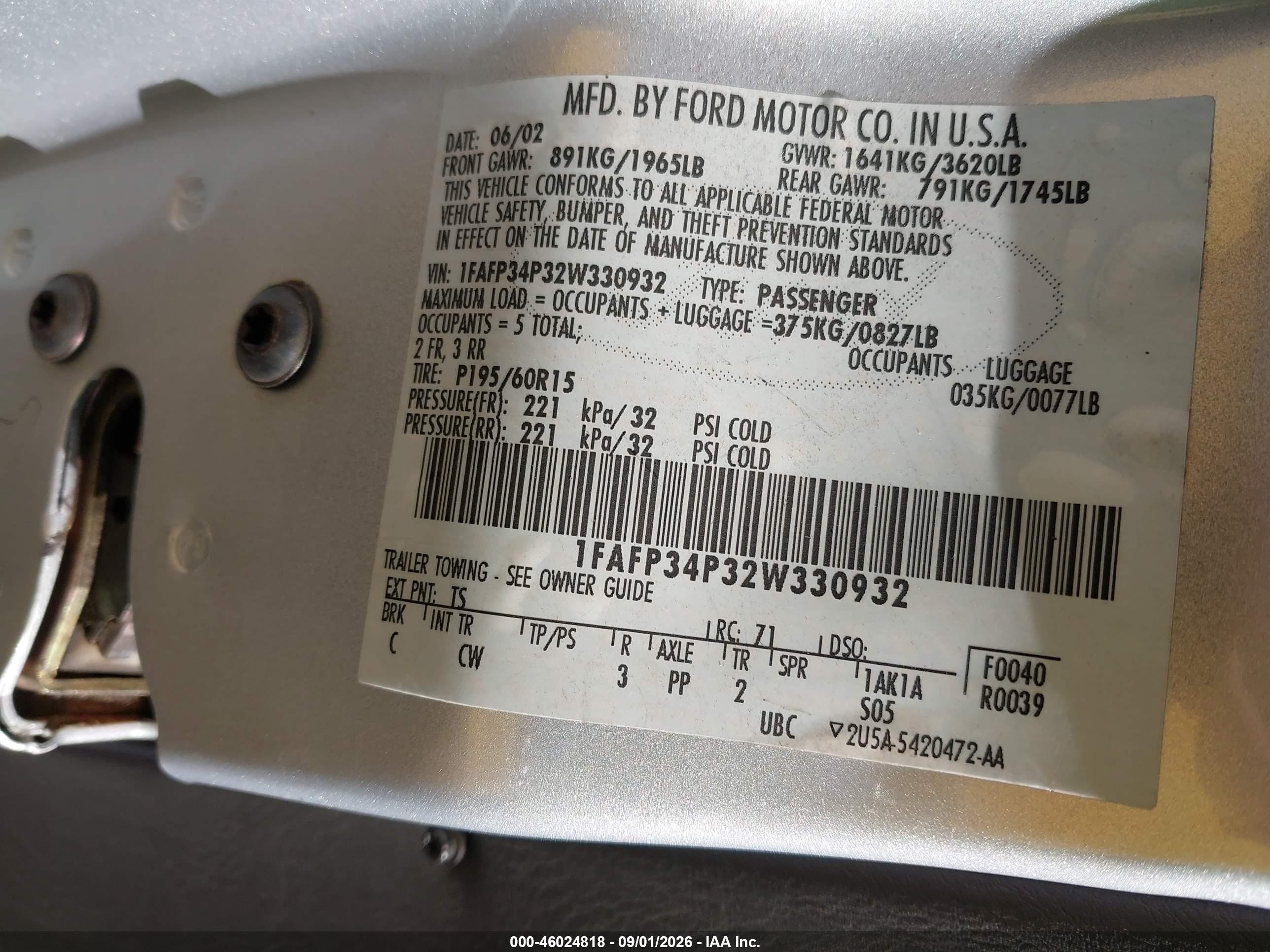 2002 Ford Focus Se Silver vin: 1FAFP34P32W330932