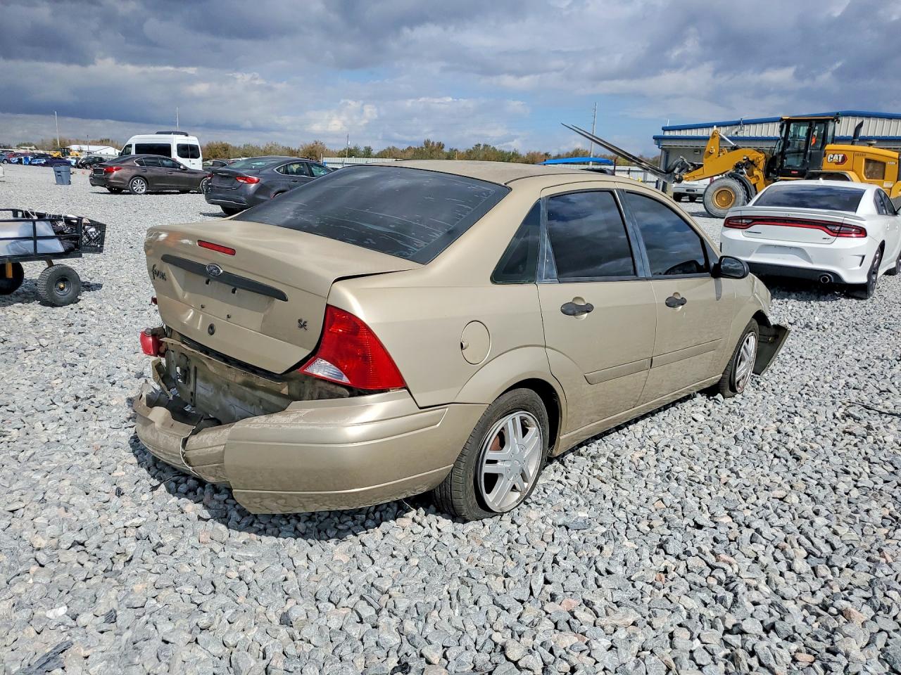 2002 Ford Focus Beige vin: 1FAFP34P52W194688