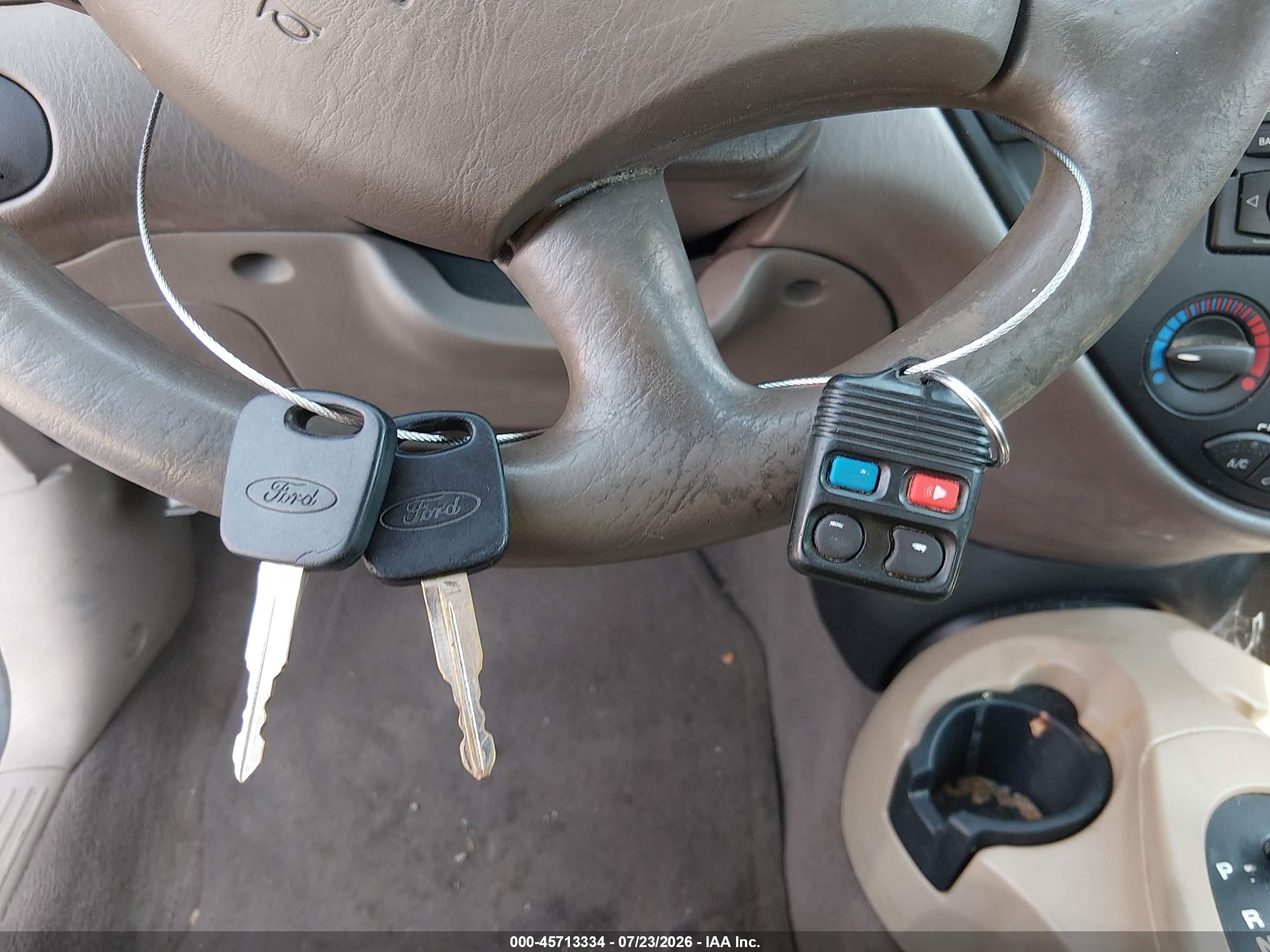 2003 Ford Focus Se Red vin: 1FAFP34P93W233395