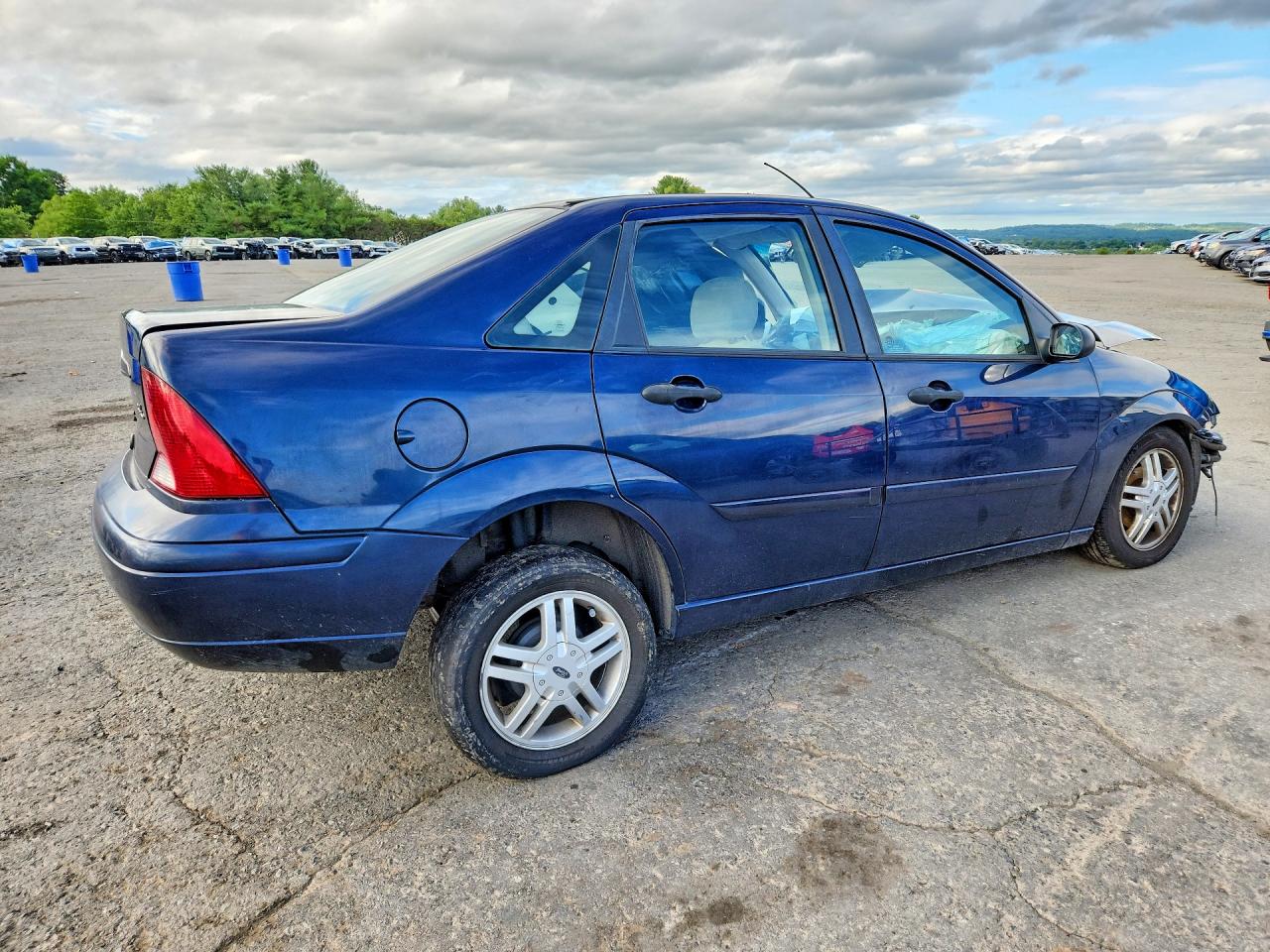 2003 Ford Focus Se Comfort Blue vin: 1FAFP34Z03W307188