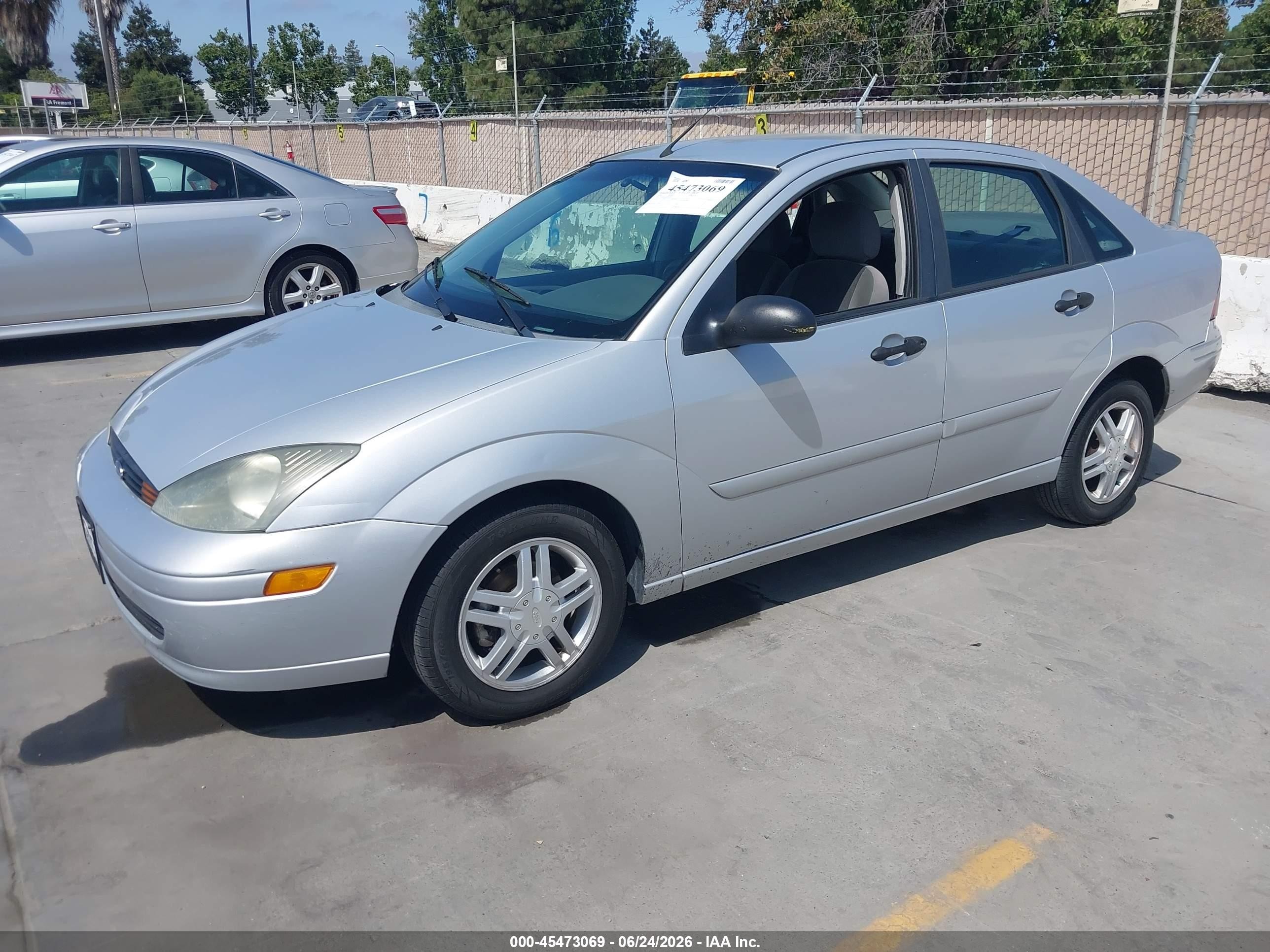 2003 Ford Focus Se Gray vin: 1FAFP34Z13W281913