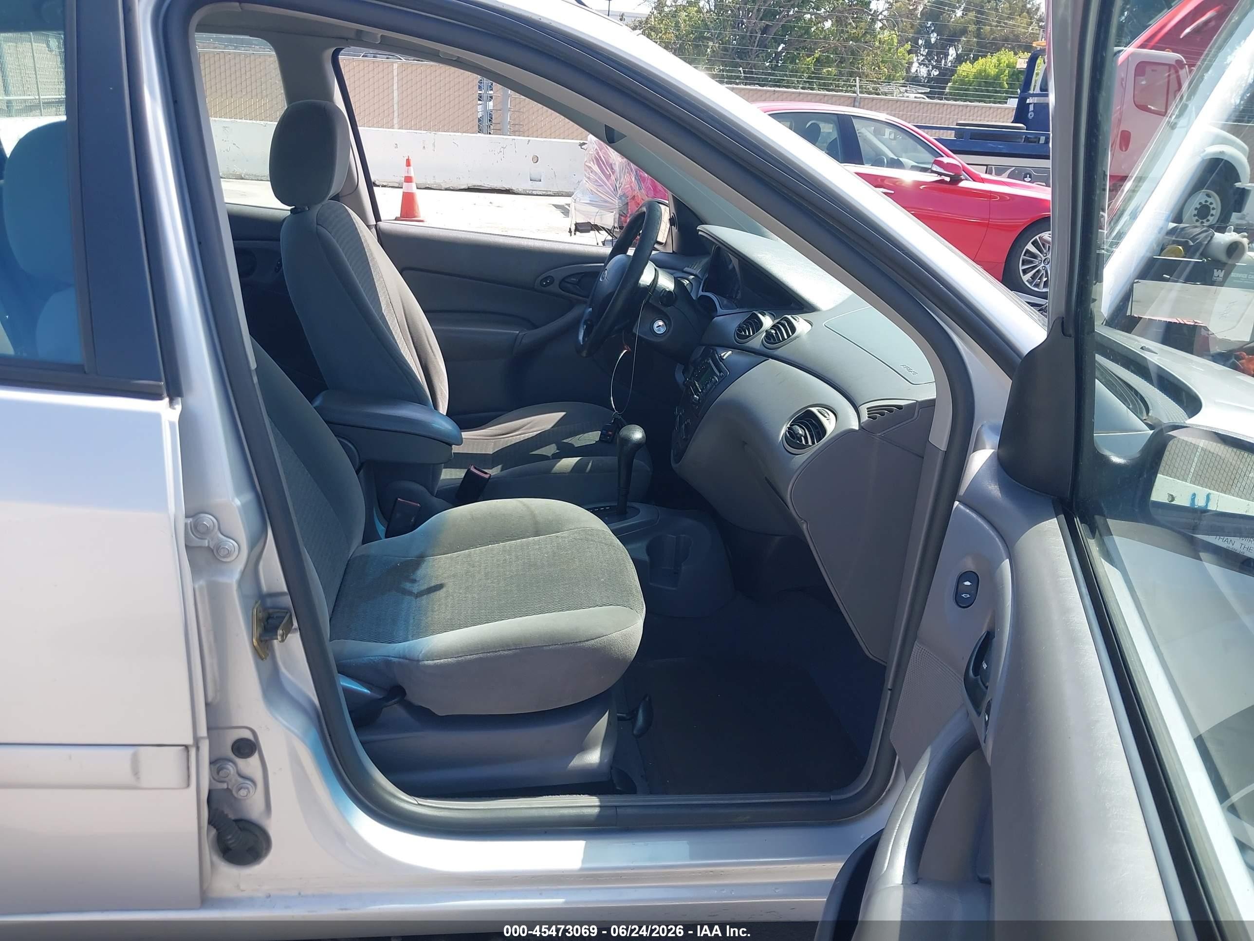 2003 Ford Focus Se Gray vin: 1FAFP34Z13W281913
