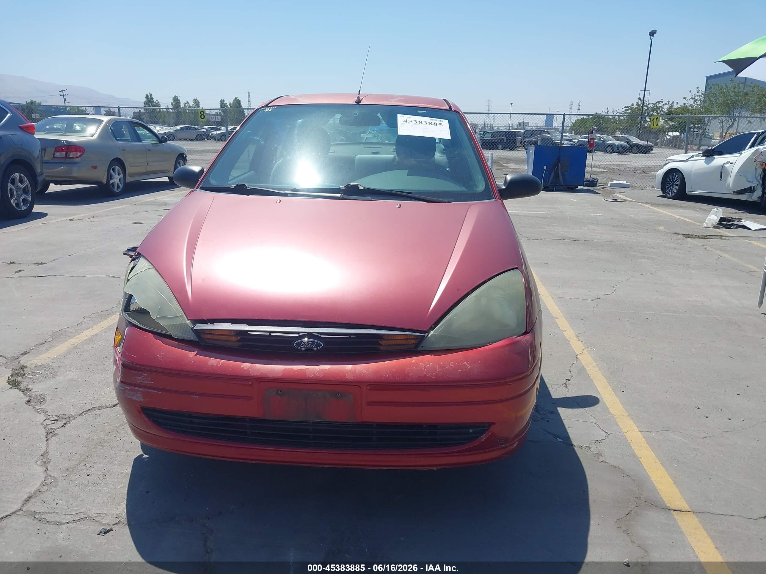 2004 Ford Focus Se Red vin: 1FAFP34Z44W164294