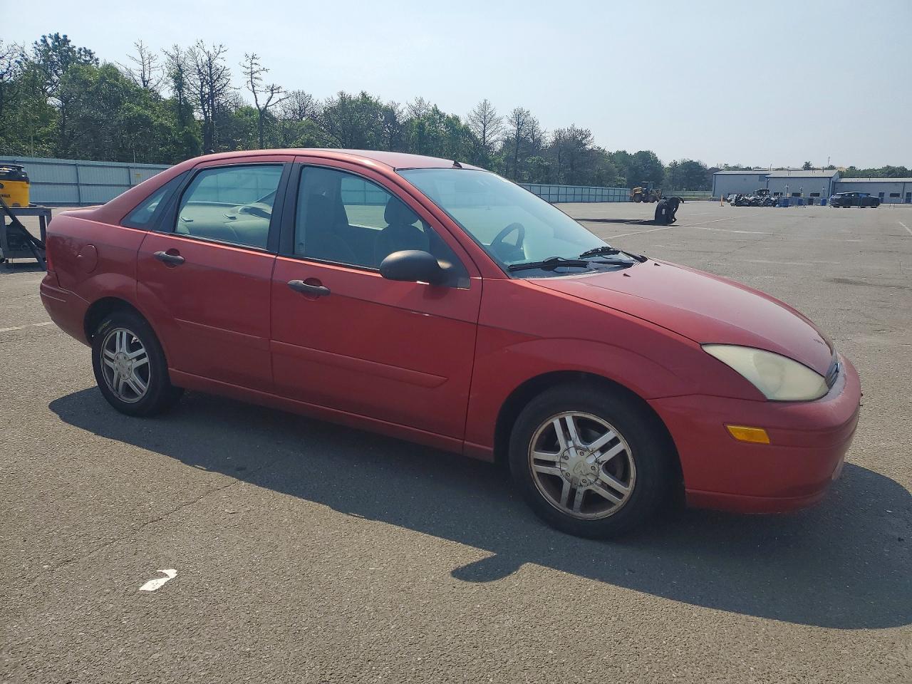 2003 Ford Focus Lx Red vin: 1FAFP34Z83W269158