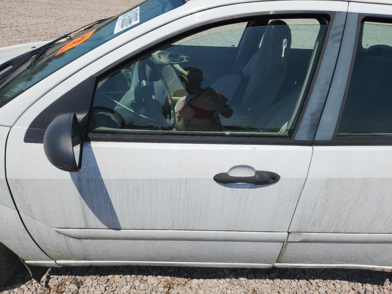 2004 Ford Focus Ztw White vin: 1FAFP35Z24W161716