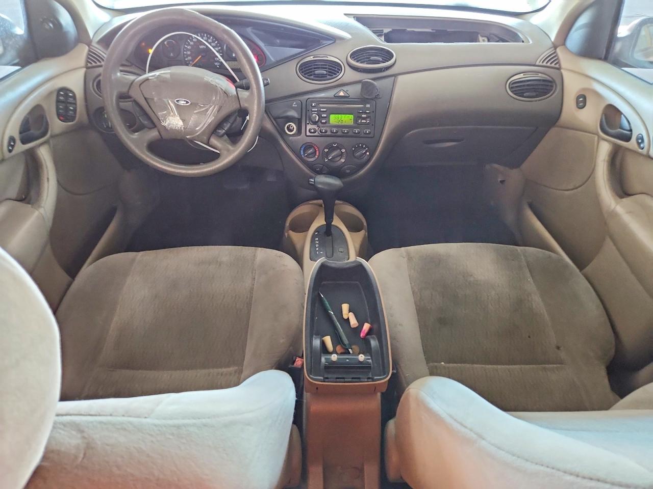 2000 Ford Focus Se Gold vin: 1FAFP3630YW229639