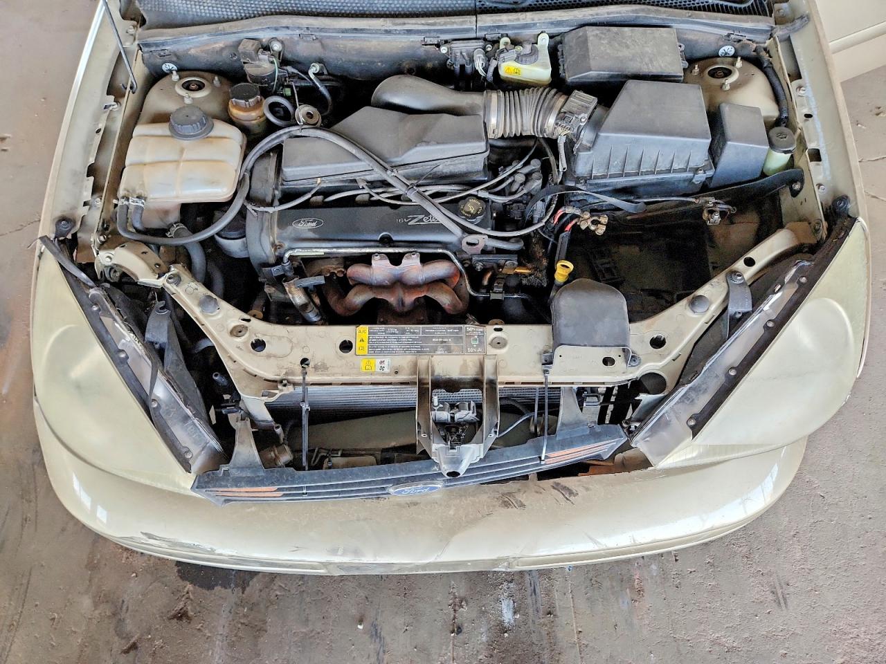 2000 Ford Focus Se Gold vin: 1FAFP3630YW229639
