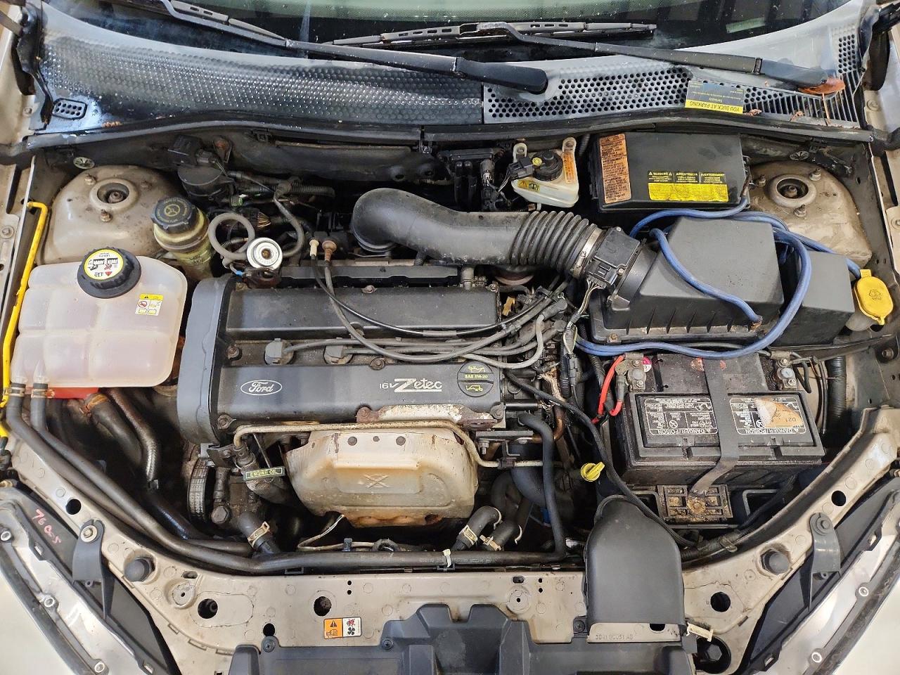2003 Ford Focus Se Желто-коричневый vin: 1FAFP36313W310058