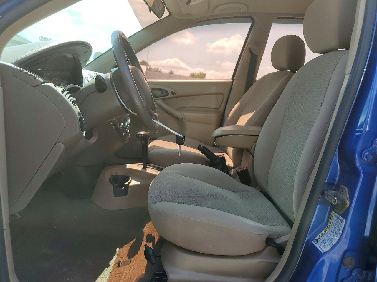 2004 Ford Focus Se Blue vin: 1FAFP36314W188030