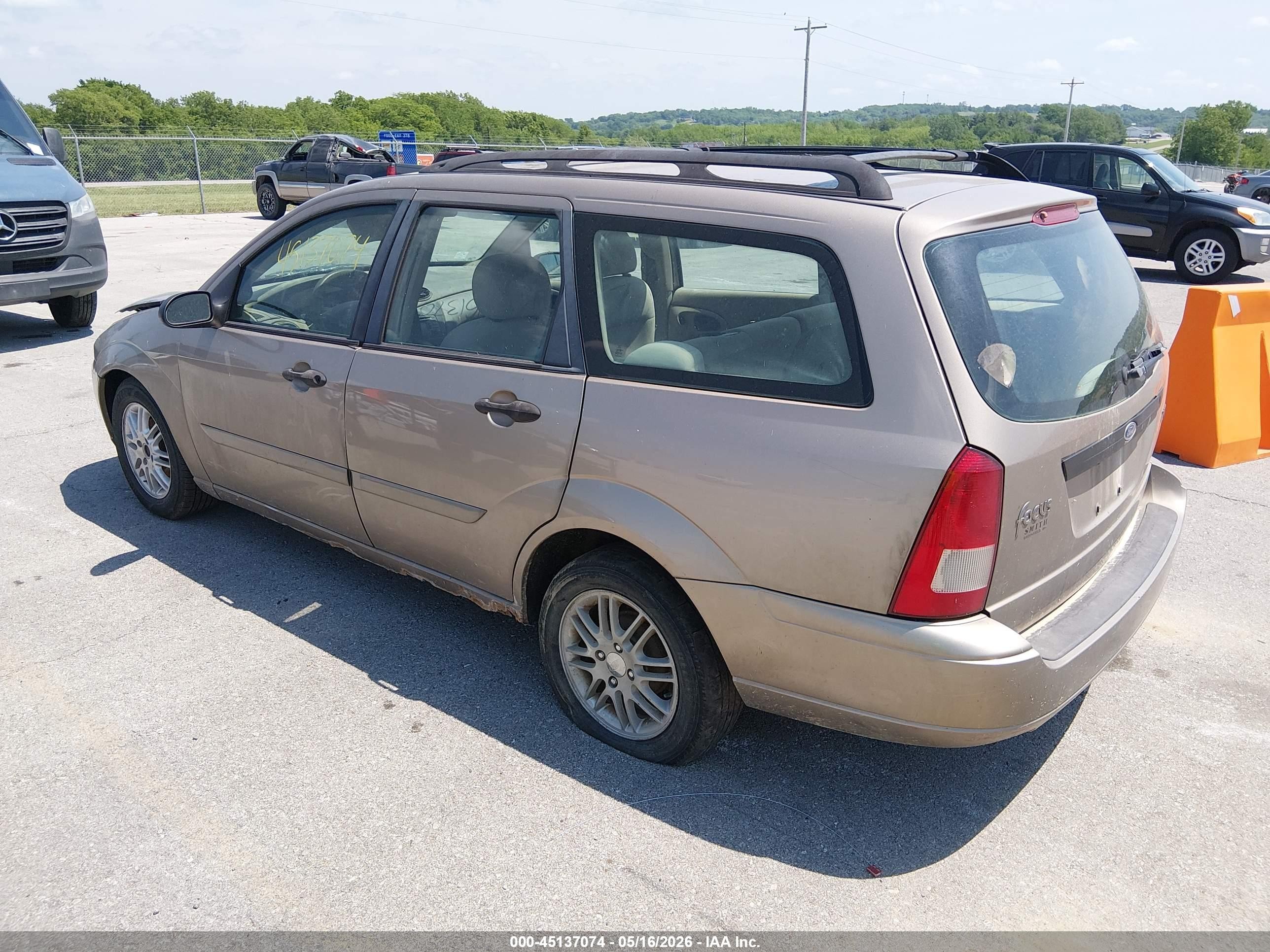 2003 Ford Focus Se/ztw Tan vin: 1FAFP36323W231188