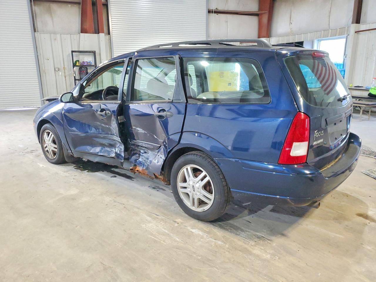 2001 Ford Focus Se Синий vin: 1FAFP36371W254303