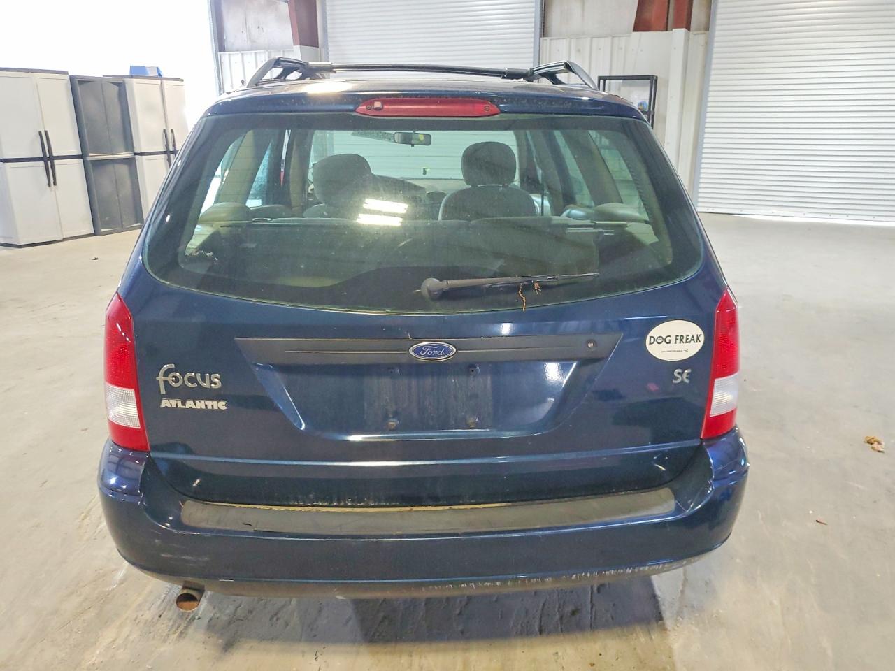 2001 Ford Focus Se Синий vin: 1FAFP36371W254303