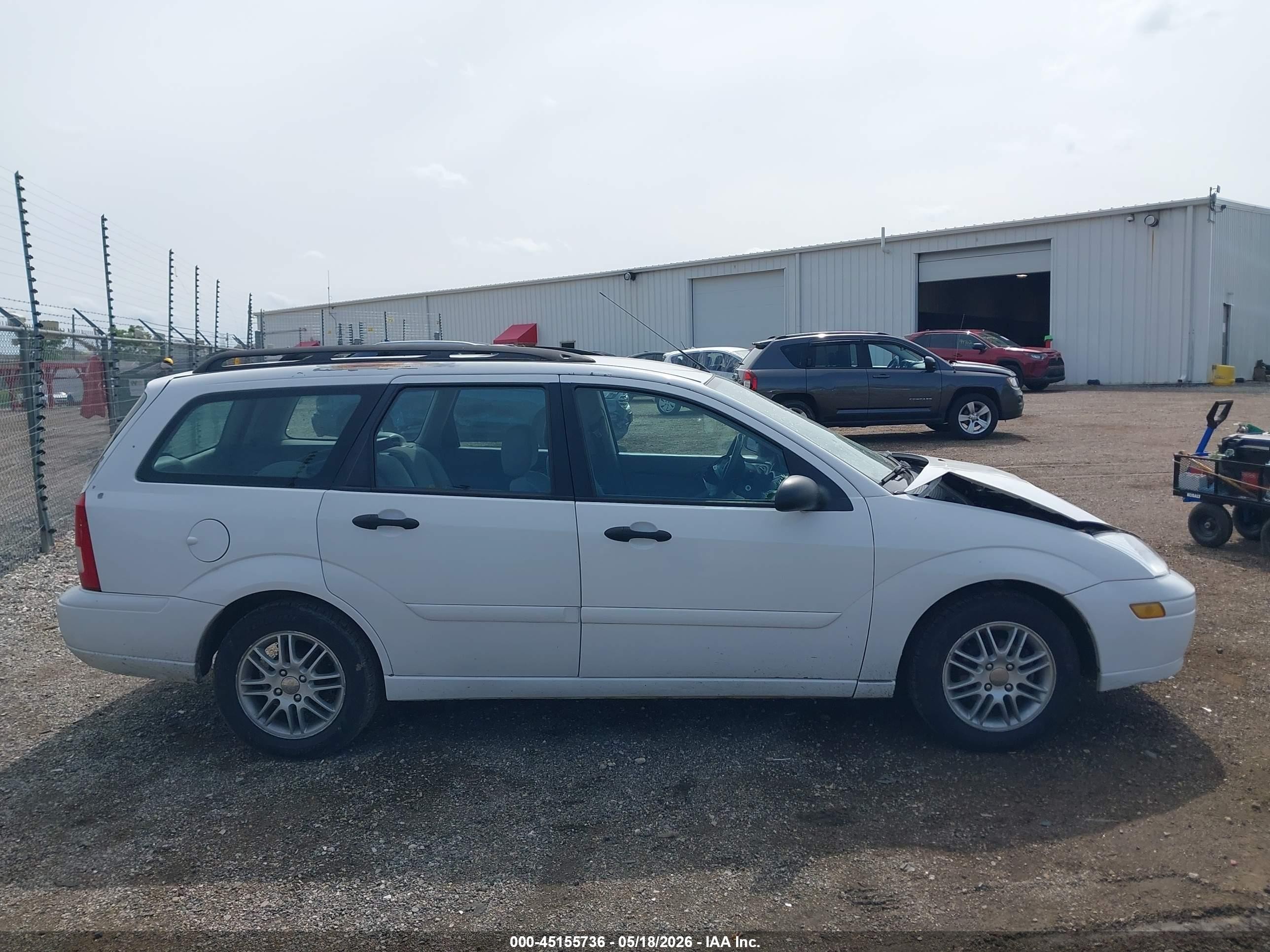 2003 Ford Focus Se/ztw White vin: 1FAFP36383W242230