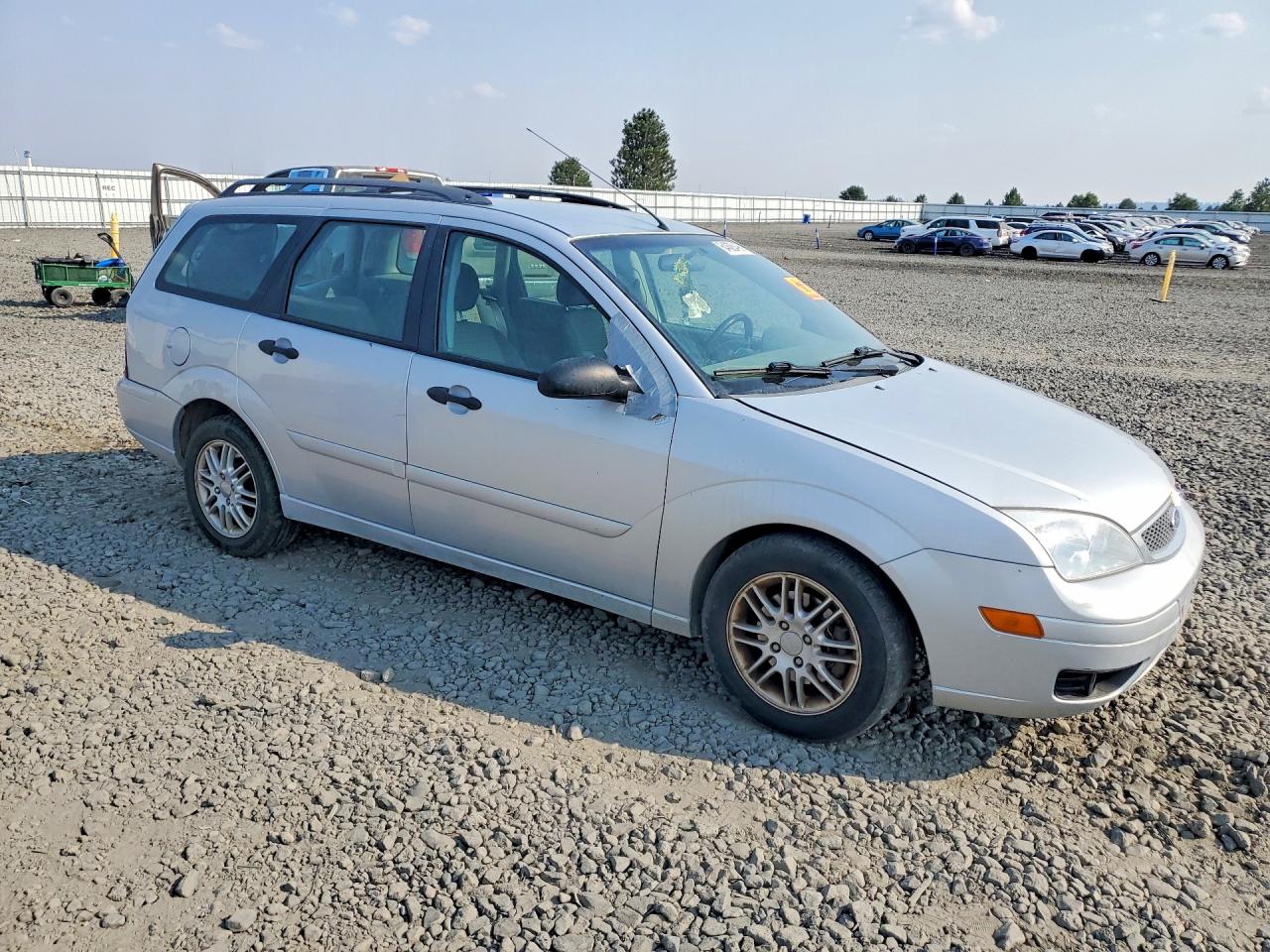 2005 Ford Focus Zxw Silver vin: 1FAFP36N25W137025