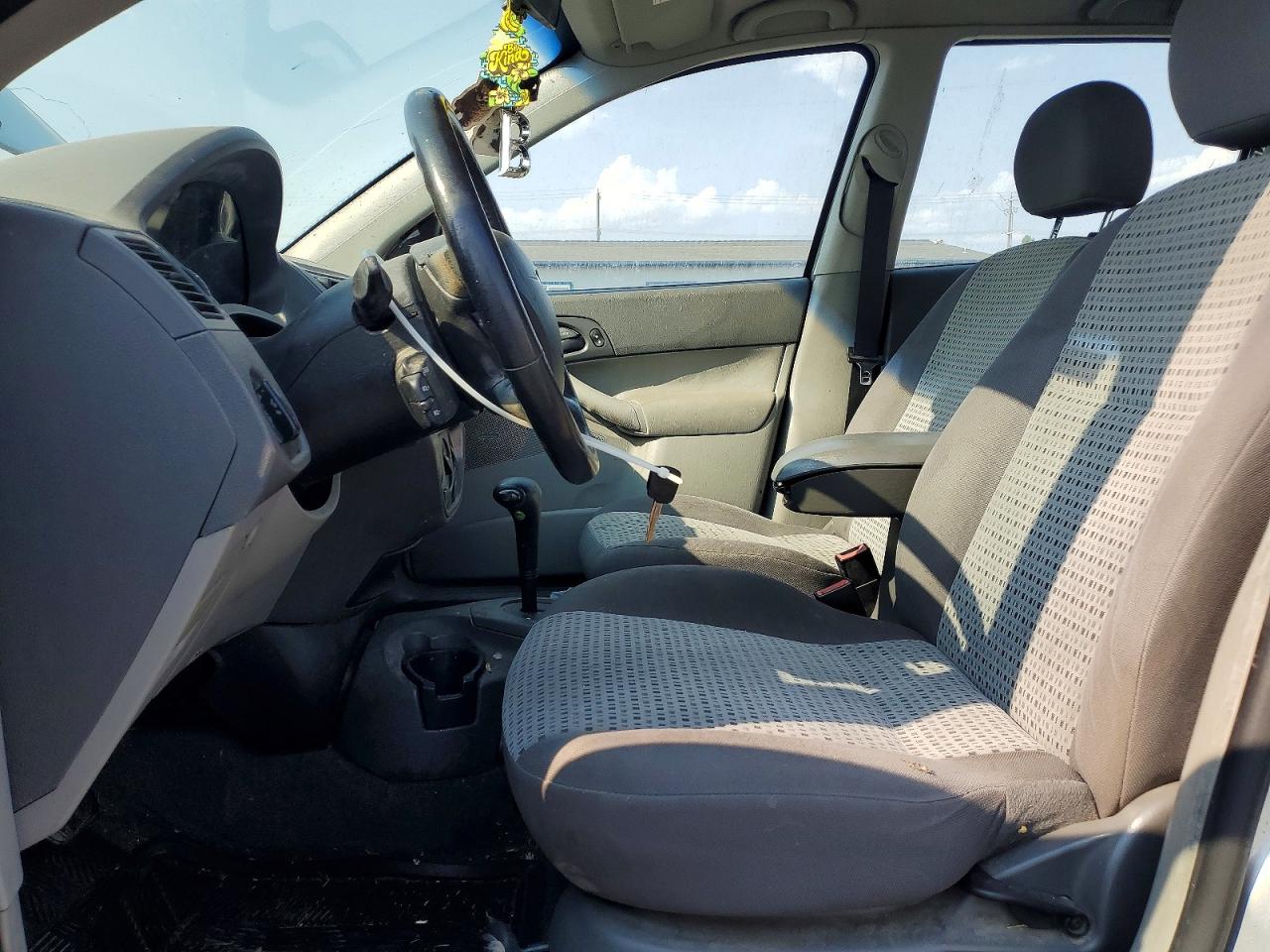 2005 Ford Focus Zxw Silver vin: 1FAFP36N25W137025