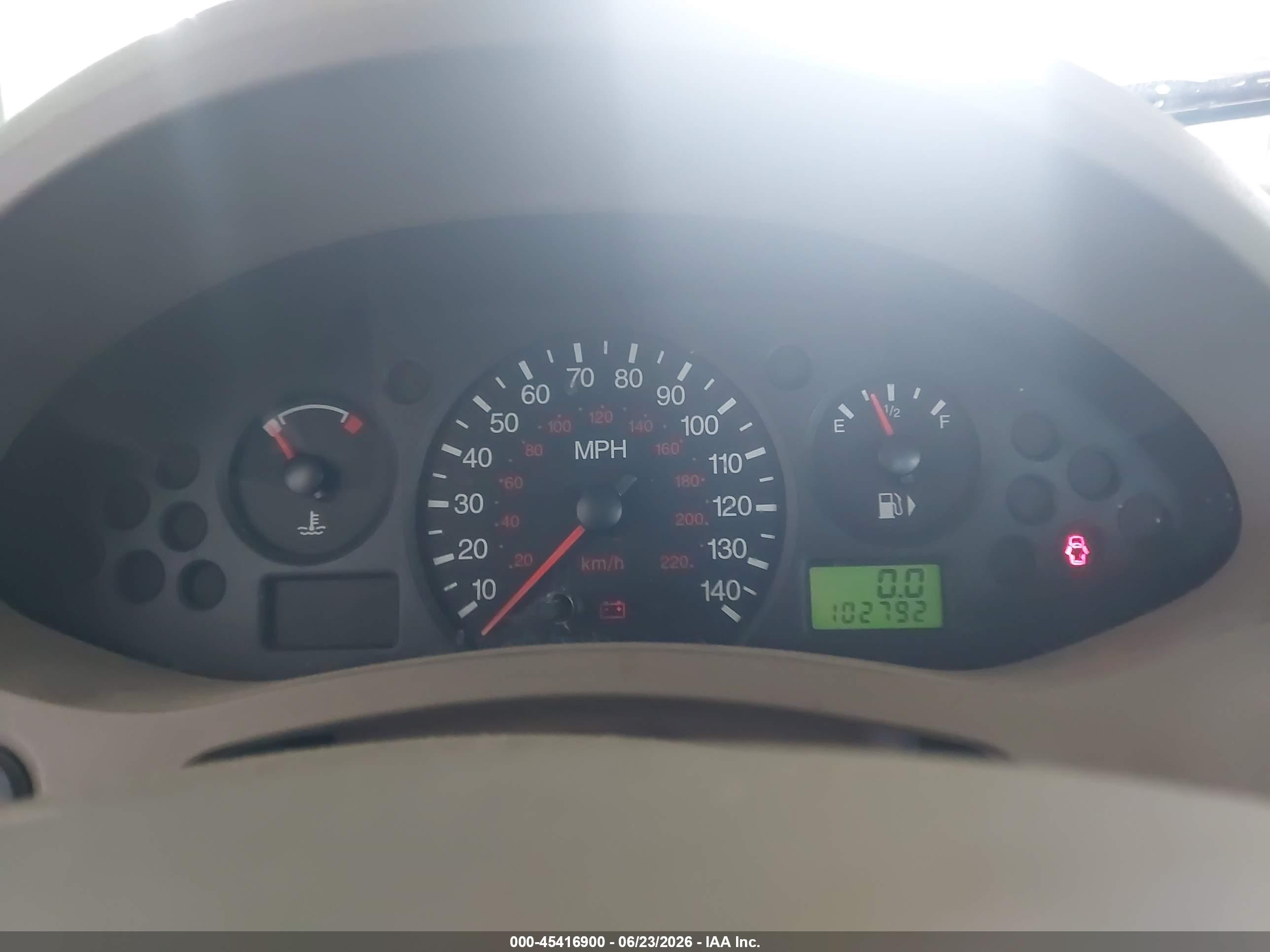 2005 Ford Focus Zxw Gold vin: 1FAFP36N35W240129
