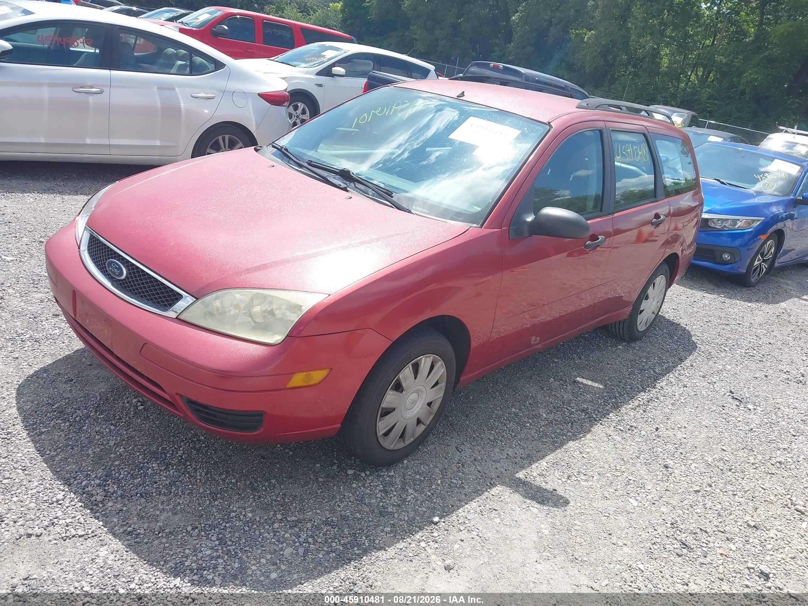 2005 Ford Focus Zxw Красный vin: 1FAFP36N65W120356