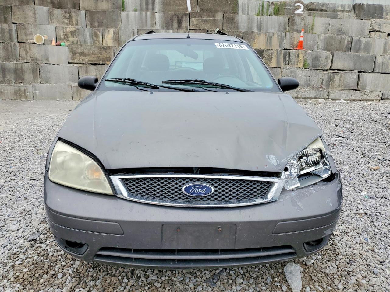 2005 Ford Focus Zxw Gray vin: 1FAFP36N65W148089