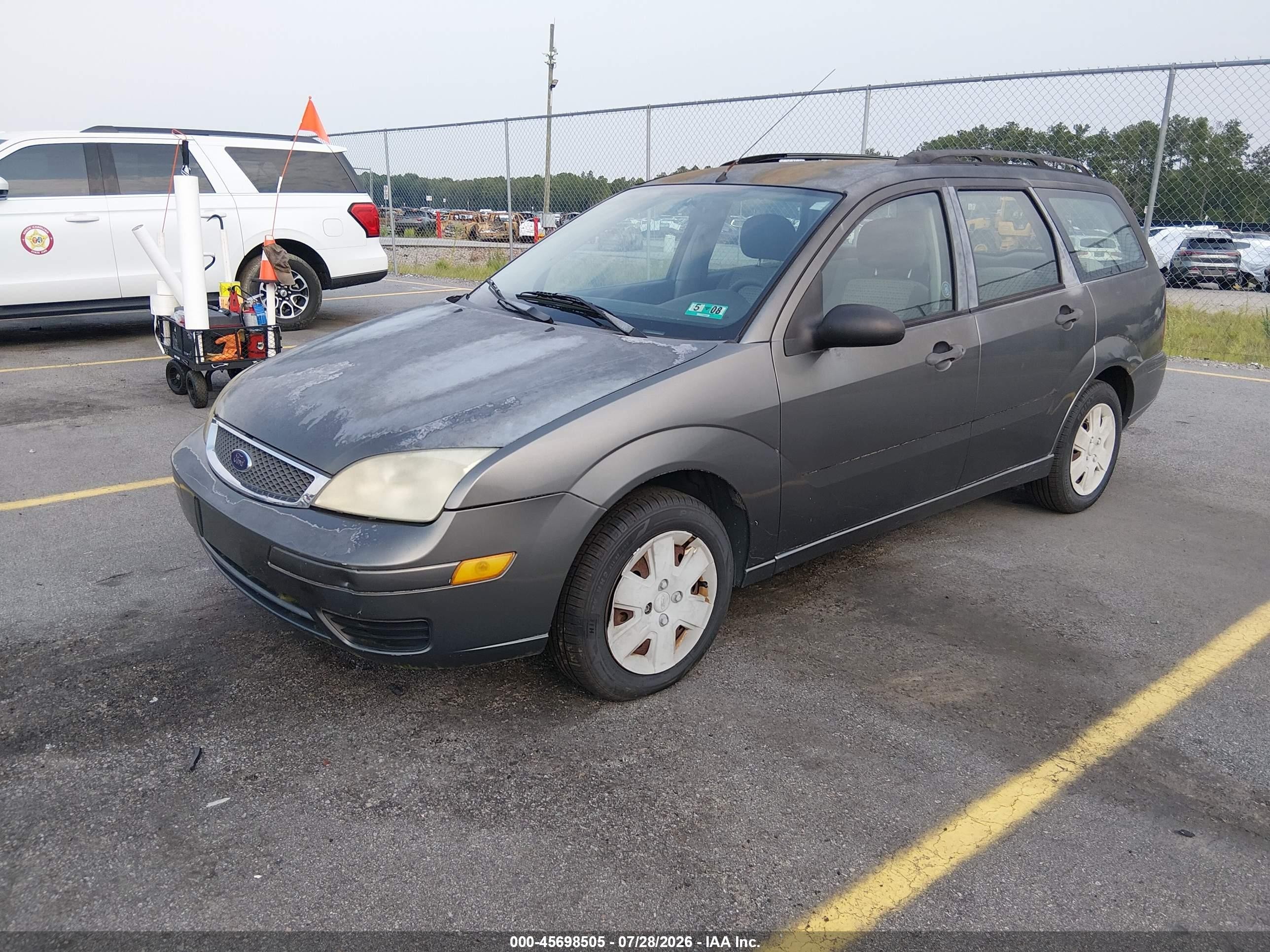 2007 Ford Focus Se/ses Gray vin: 1FAFP36N87W224804