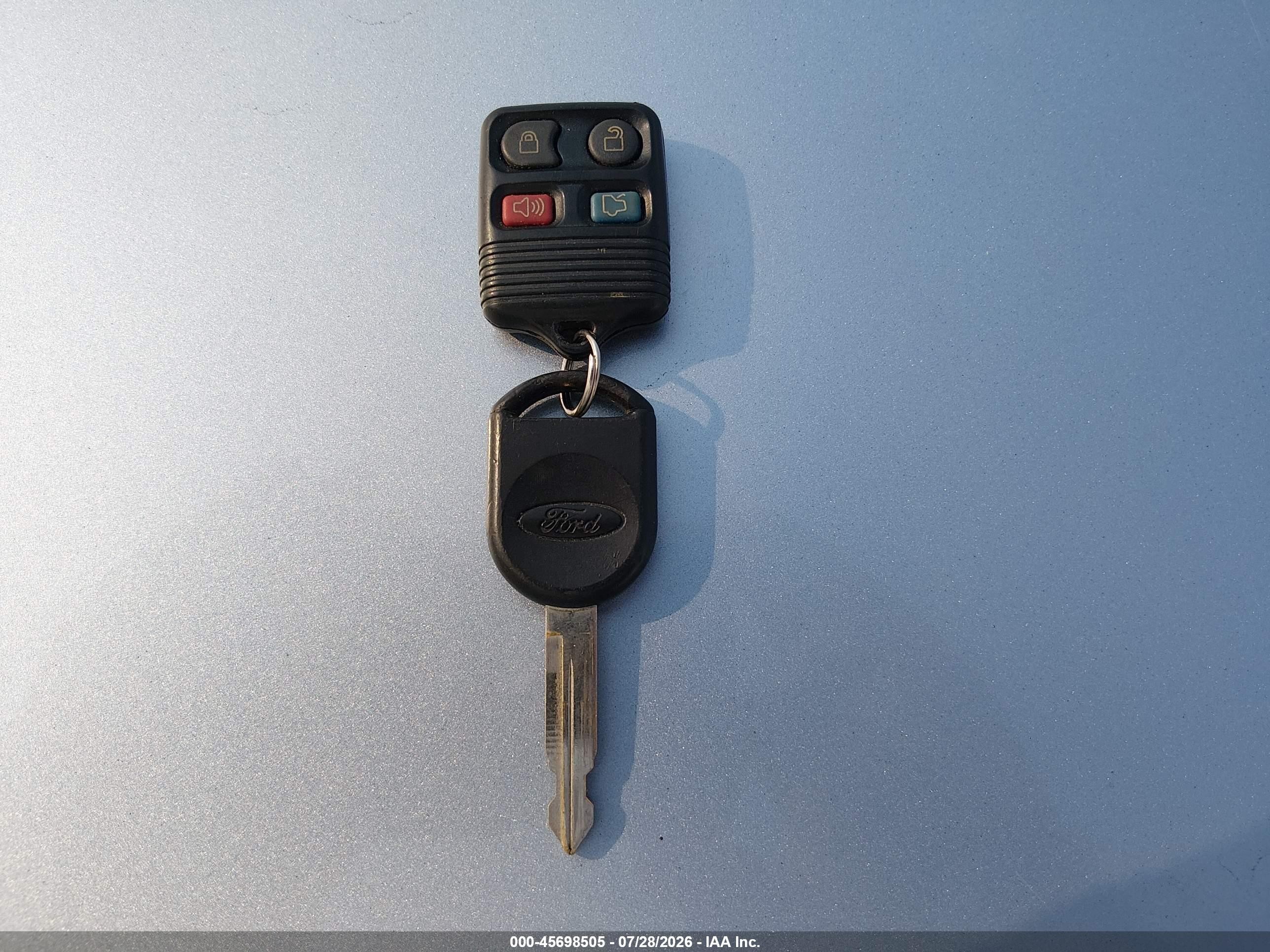 2007 Ford Focus Se/ses Gray vin: 1FAFP36N87W224804