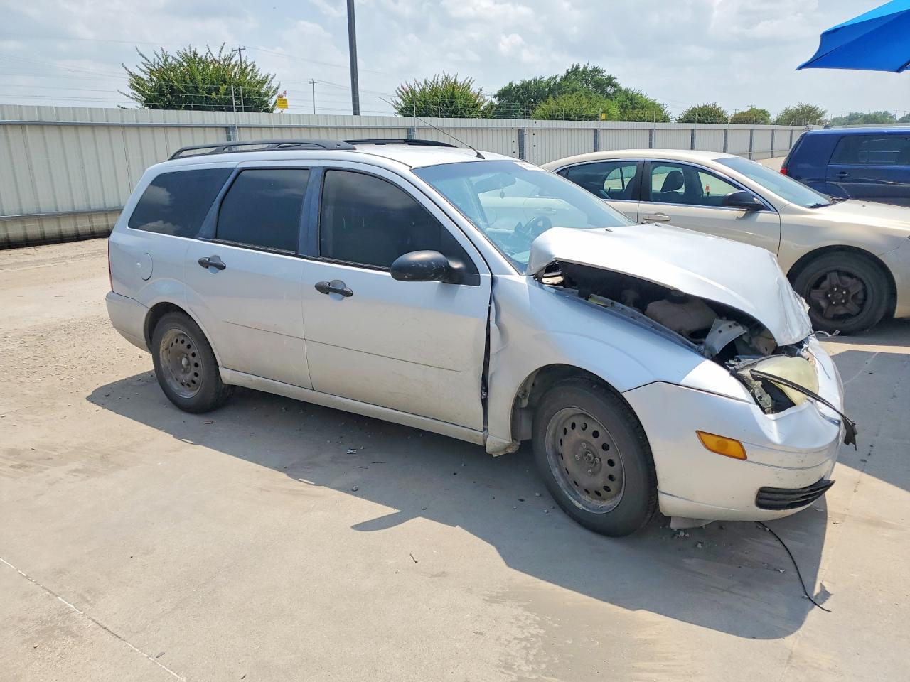 2005 Ford Focus Zxw Silver vin: 1FAFP36N95W245948