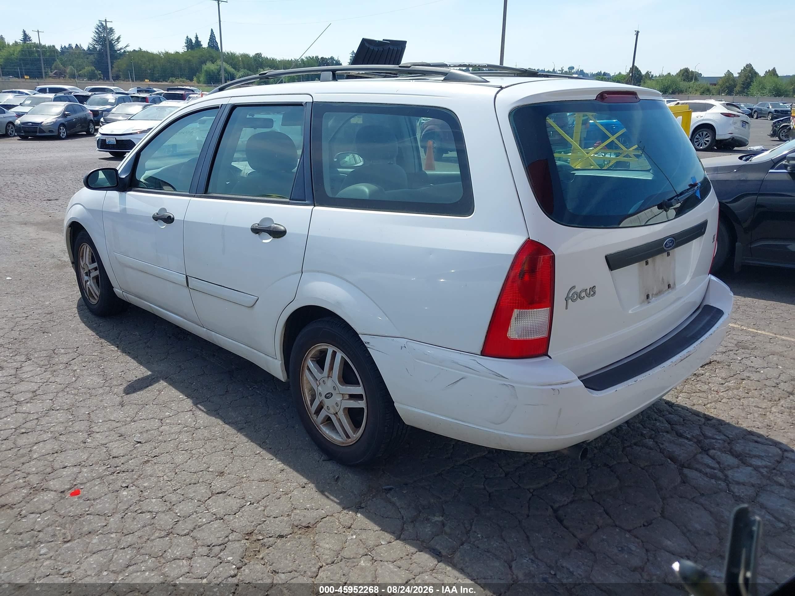2000 Ford Focus Se White vin: 1FAFP36P0YW206249