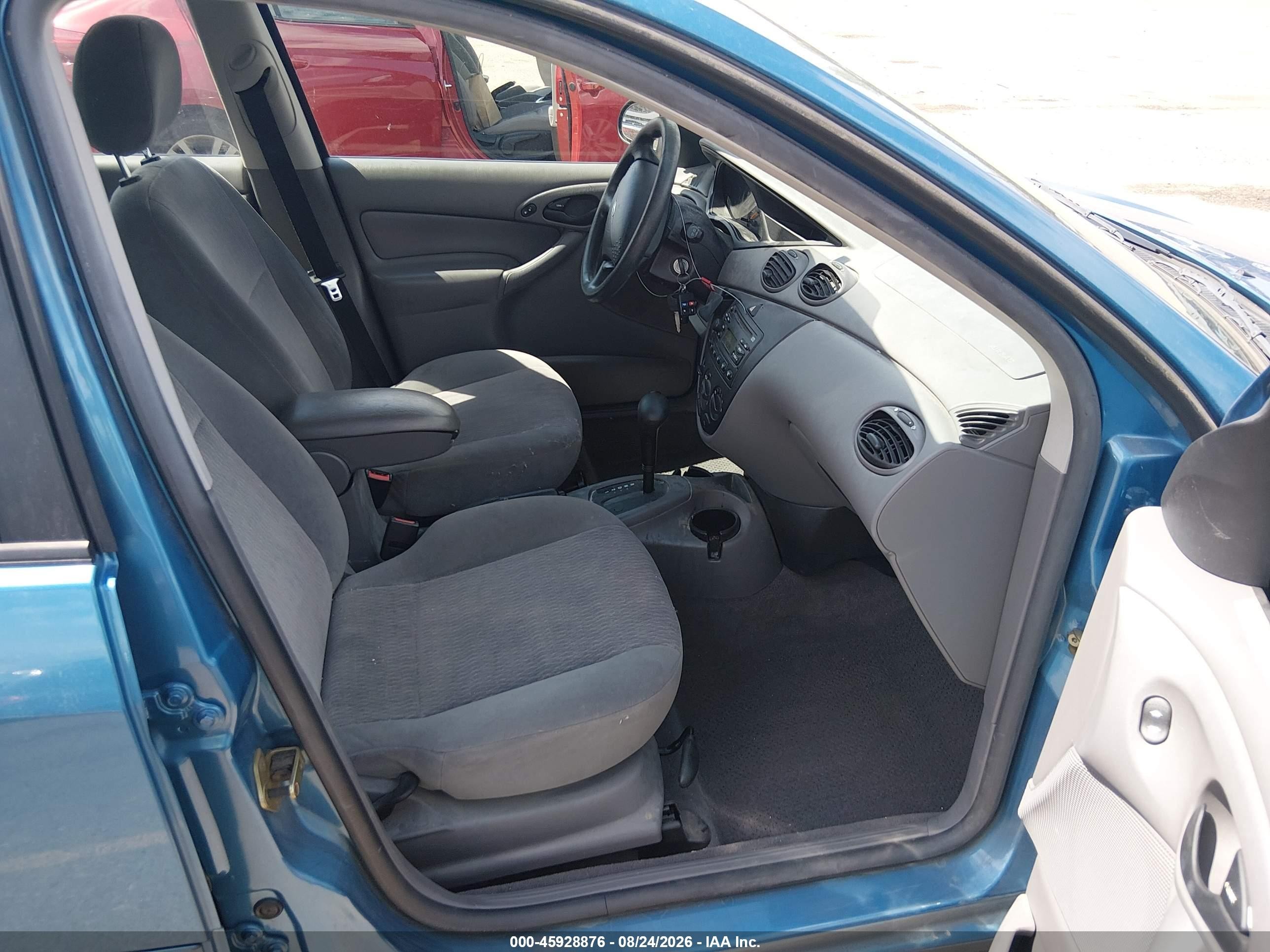 2000 Ford Focus Se/se Comfort Синий vin: 1FAFP36P8YW403377