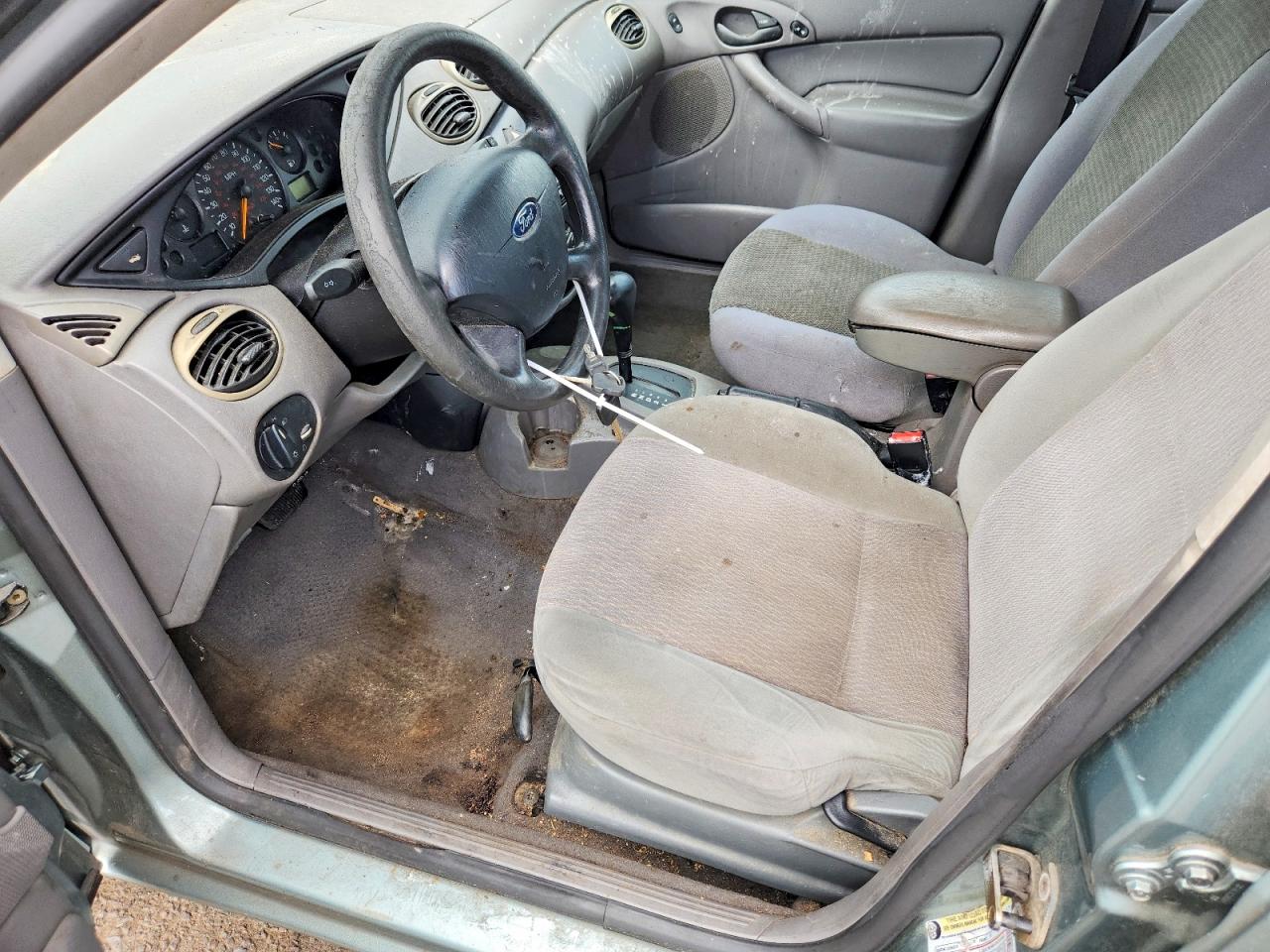 2004 Ford Focus Se Green vin: 1FAFP36Z04W197211