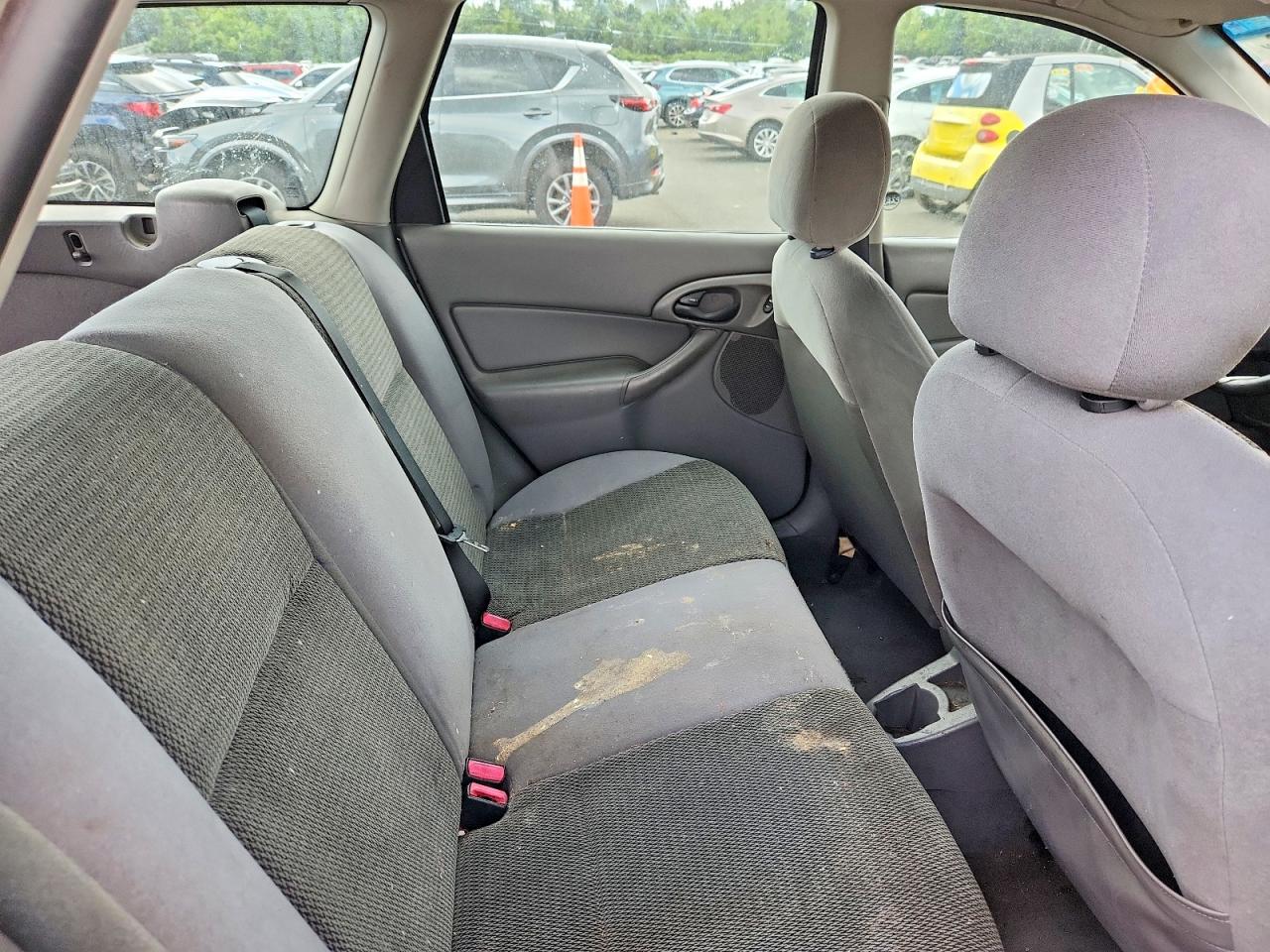 2004 Ford Focus Se Green vin: 1FAFP36Z04W197211
