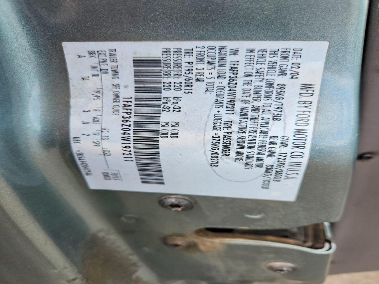 2004 Ford Focus Se Green vin: 1FAFP36Z04W197211