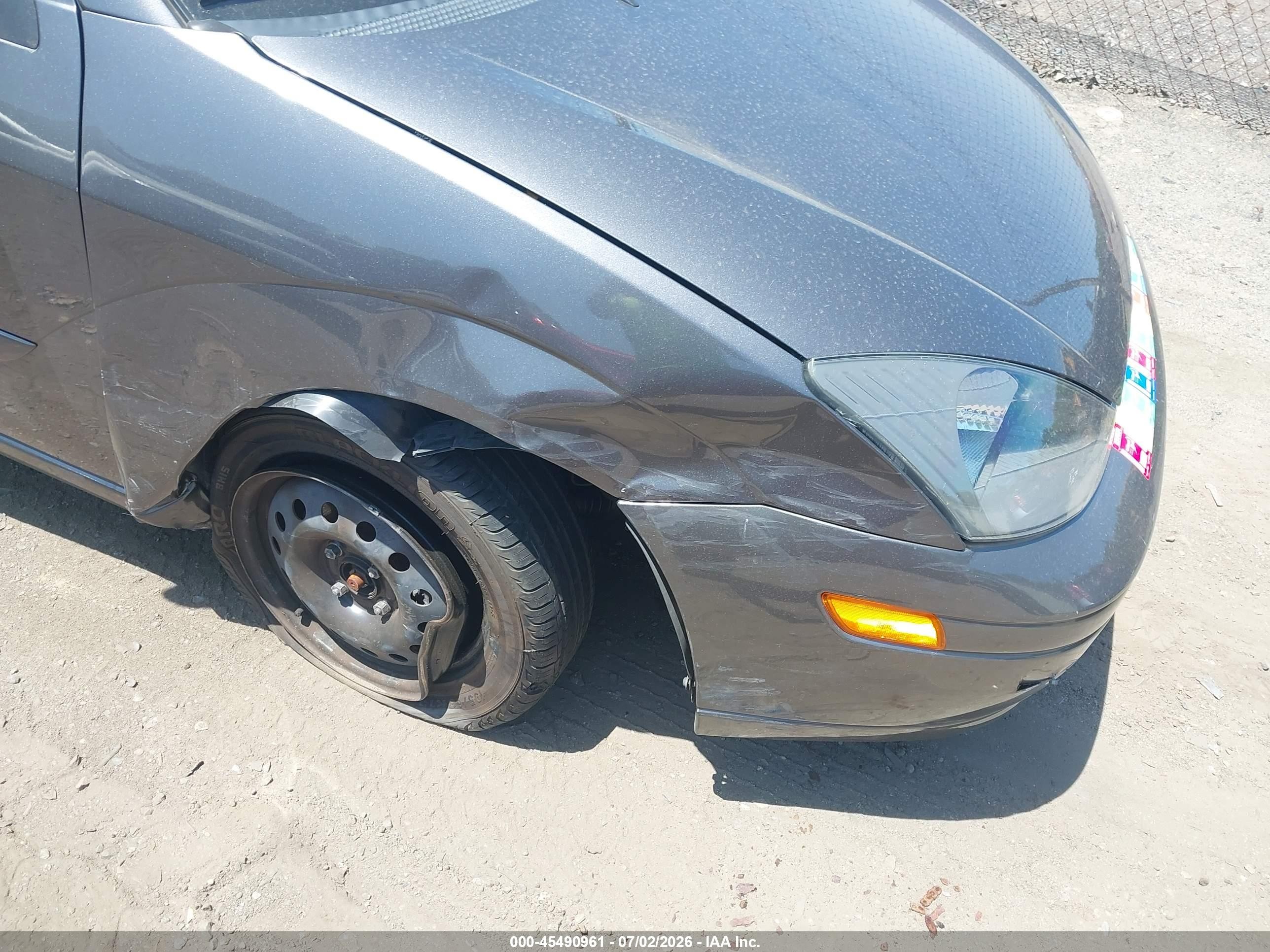 2004 Ford Focus Se Gray vin: 1FAFP36Z84W153232