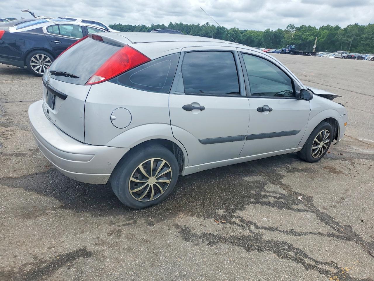 2007 Ford Focus Zx5 Silver vin: 1FAFP37N17W324077