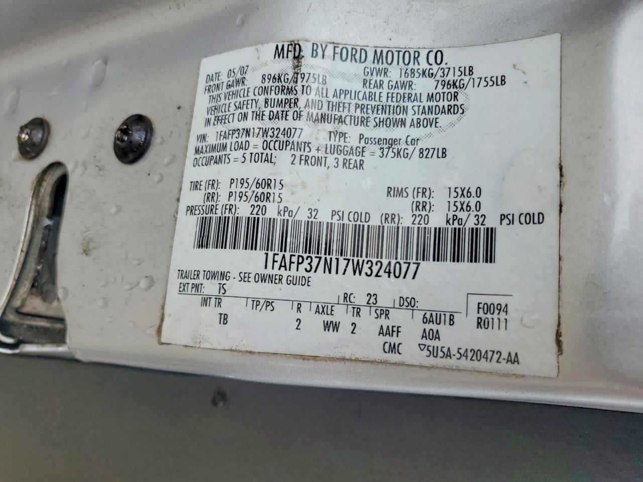 2007 Ford Focus Zx5 Silver vin: 1FAFP37N17W324077
