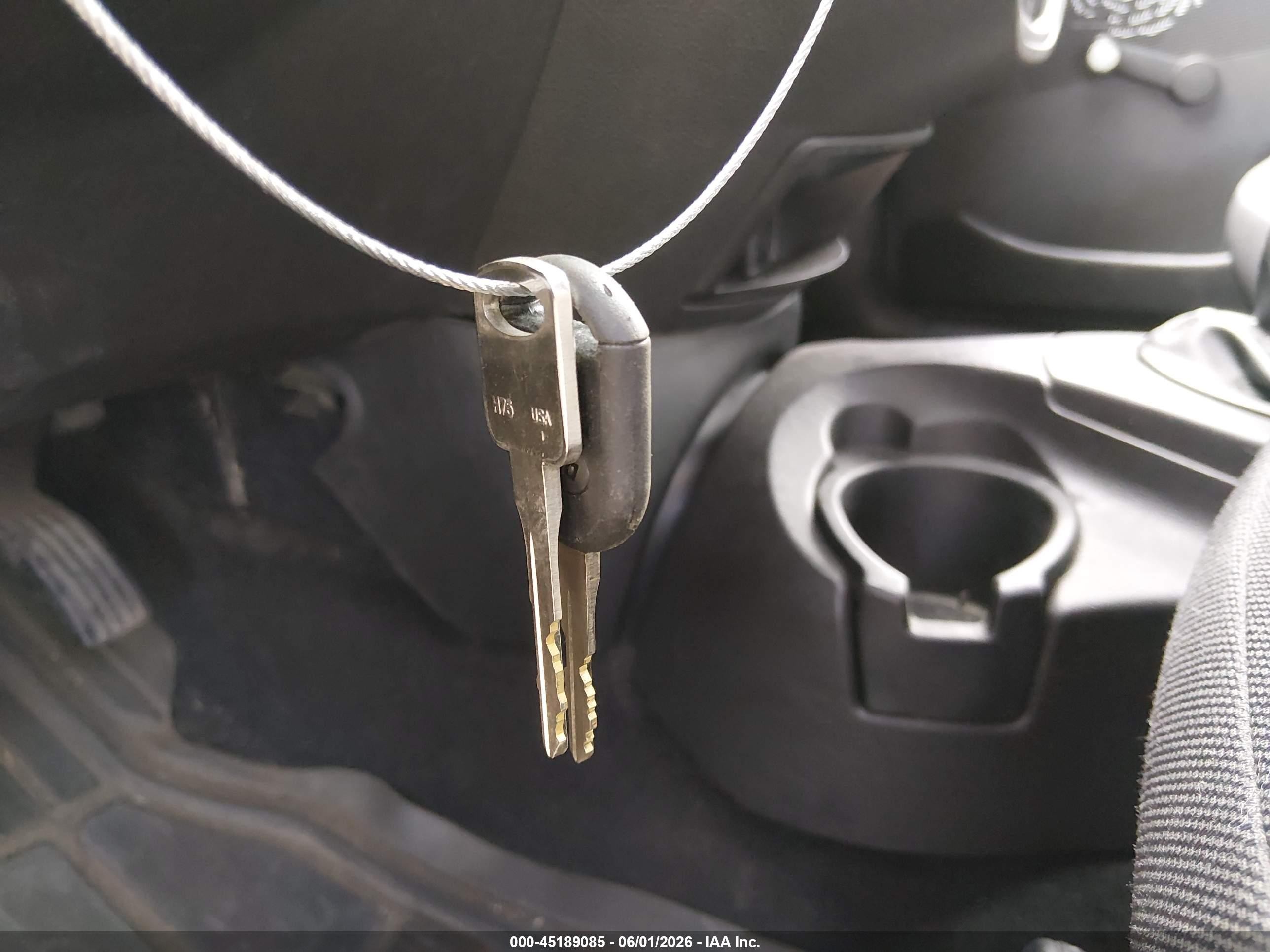 2007 Ford Focus S/se/ses Silver vin: 1FAFP37N37W130439