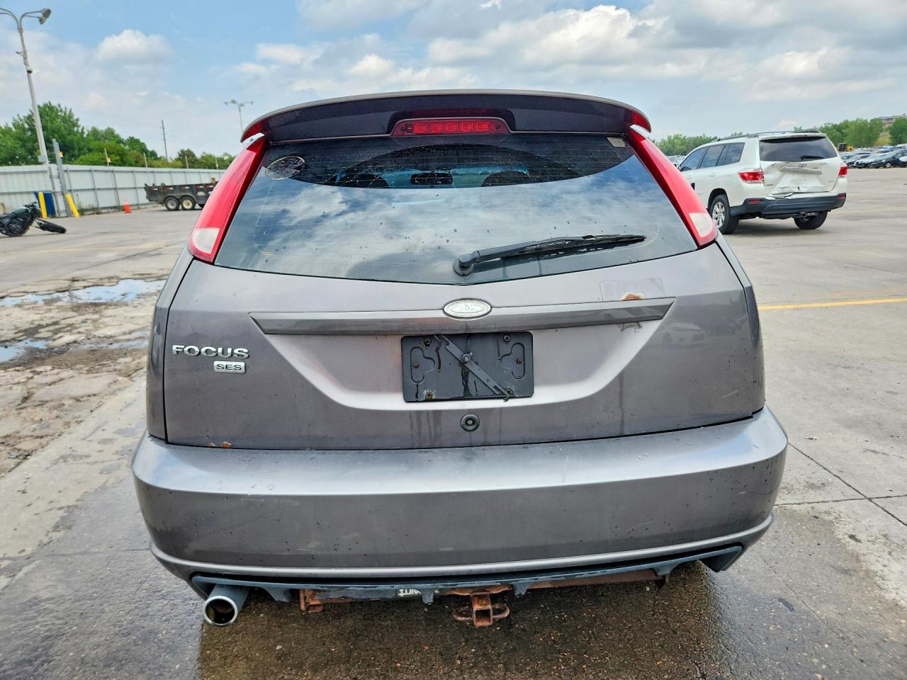 2007 Ford Focus Zx5 Gray vin: 1FAFP37N37W199597
