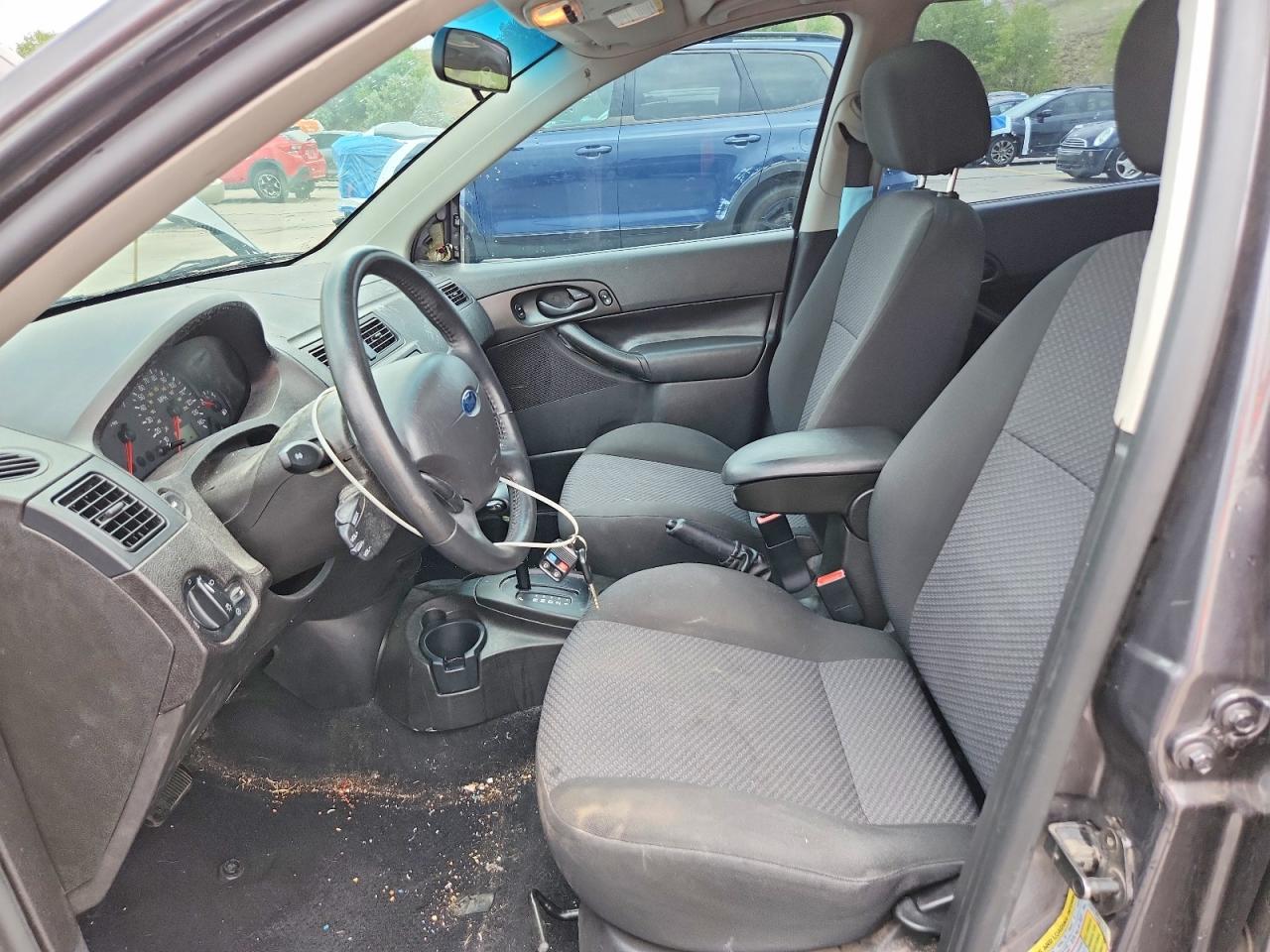 2007 Ford Focus Zx5 Gray vin: 1FAFP37N37W199597