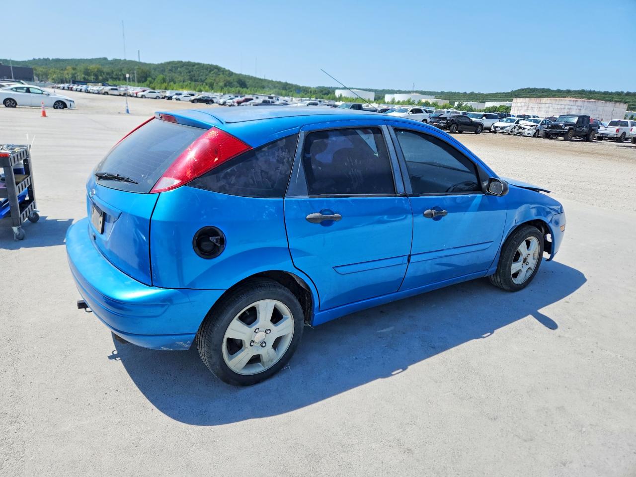 2007 Ford Focus Zx5 Blue vin: 1FAFP37N47W307113