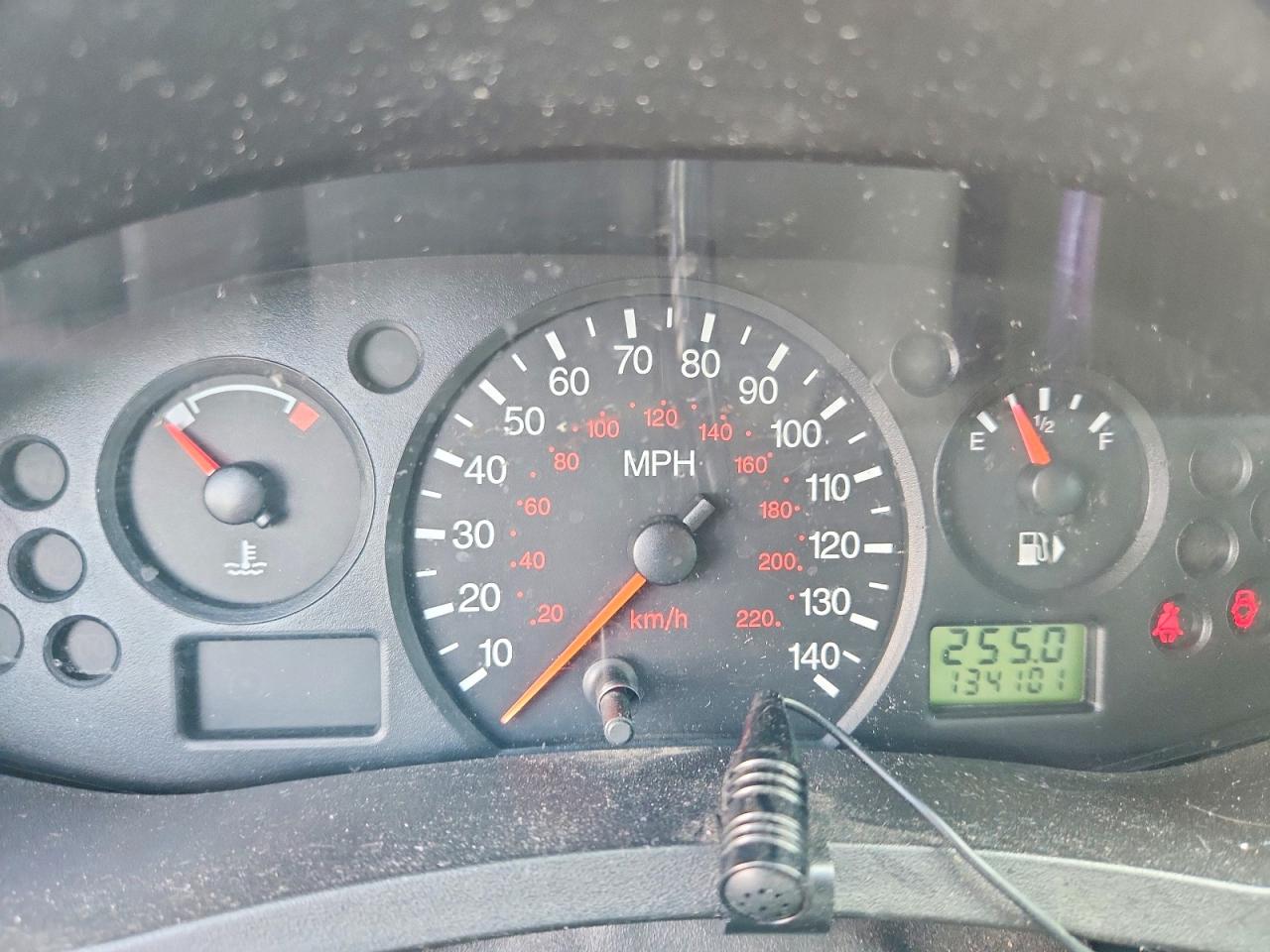 2007 Ford Focus Zx5 Red vin: 1FAFP37N57W118390