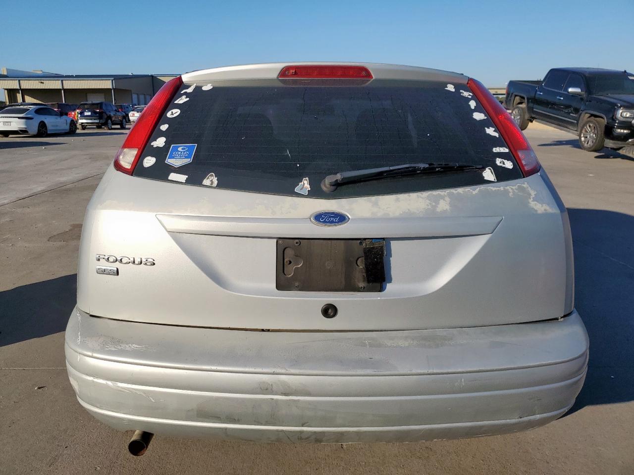 2007 Ford Focus Zx5 Серебряный vin: 1FAFP37N87W174937