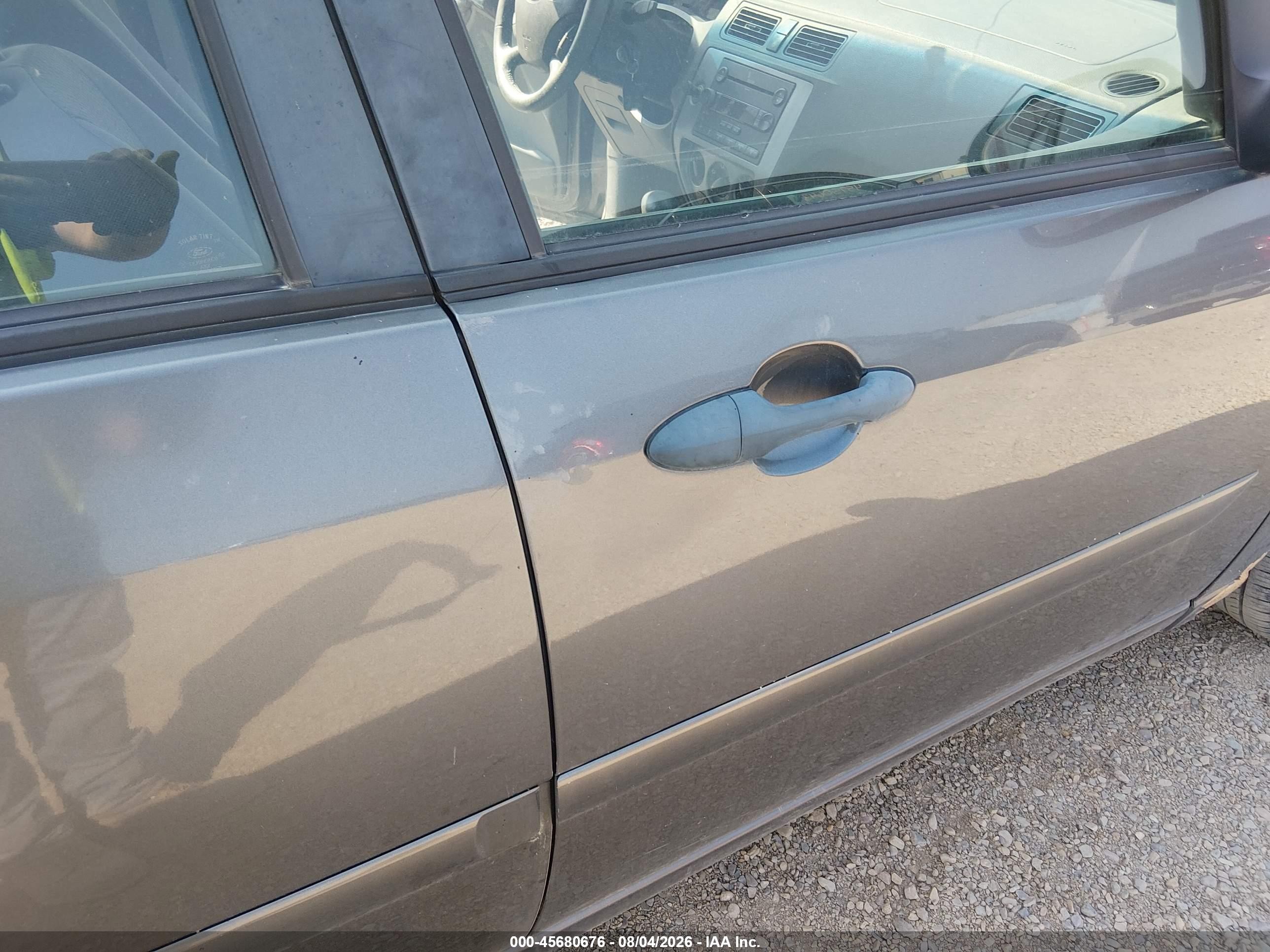 2006 Ford Focus Zx5 Gray vin: 1FAFP37NX6W192225