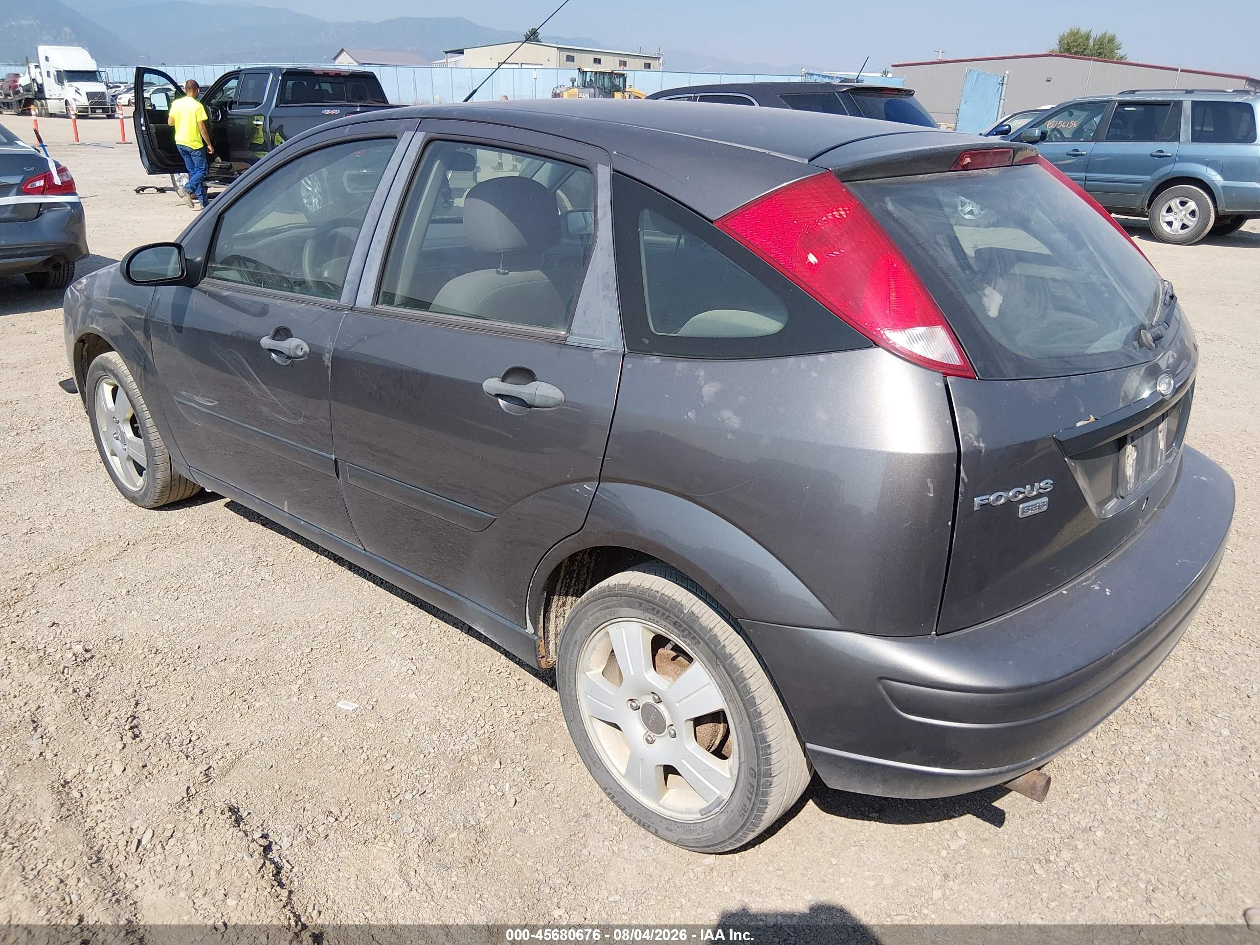 2006 Ford Focus Zx5 Gray vin: 1FAFP37NX6W192225