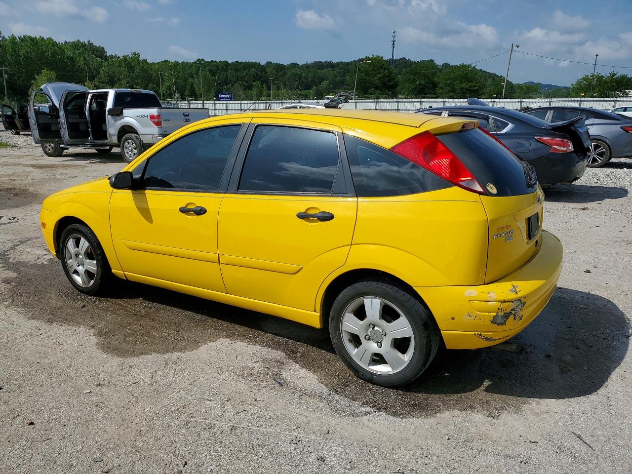 2006 Ford Focus Zx5 Yellow vin: 1FAFP37NX6W236420