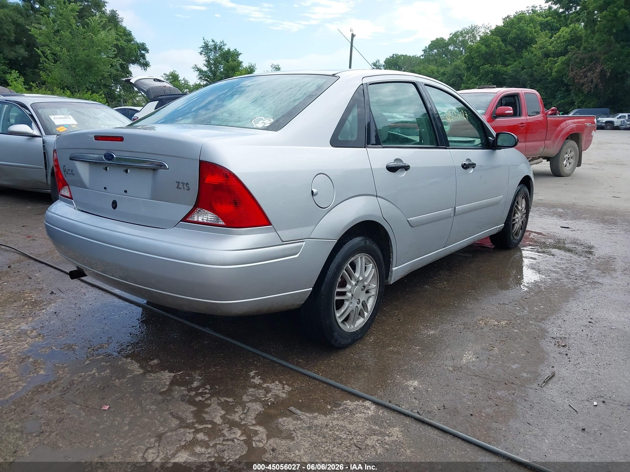2000 Ford Focus Zts Silver vin: 1FAFP3830YW427957