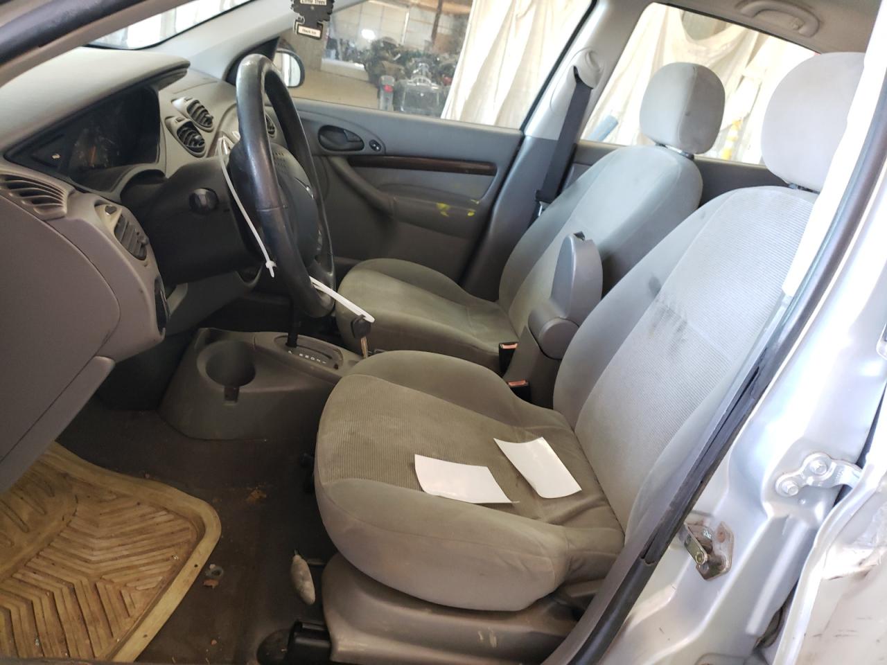 2000 Ford Focus Zts Silver vin: 1FAFP3831YW147738