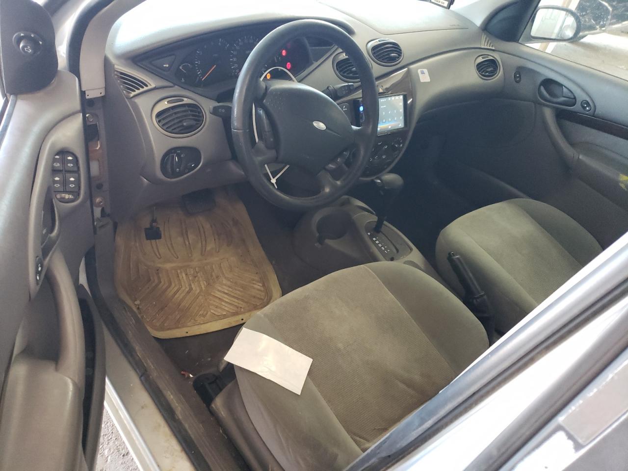 2000 Ford Focus Zts Silver vin: 1FAFP3831YW147738