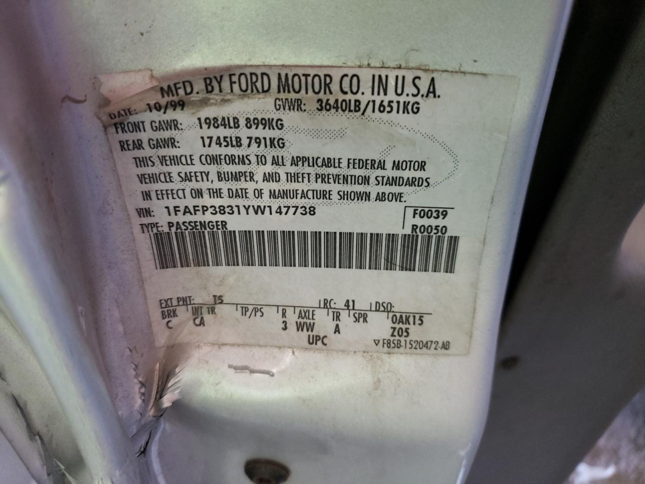 2000 Ford Focus Zts Silver vin: 1FAFP3831YW147738