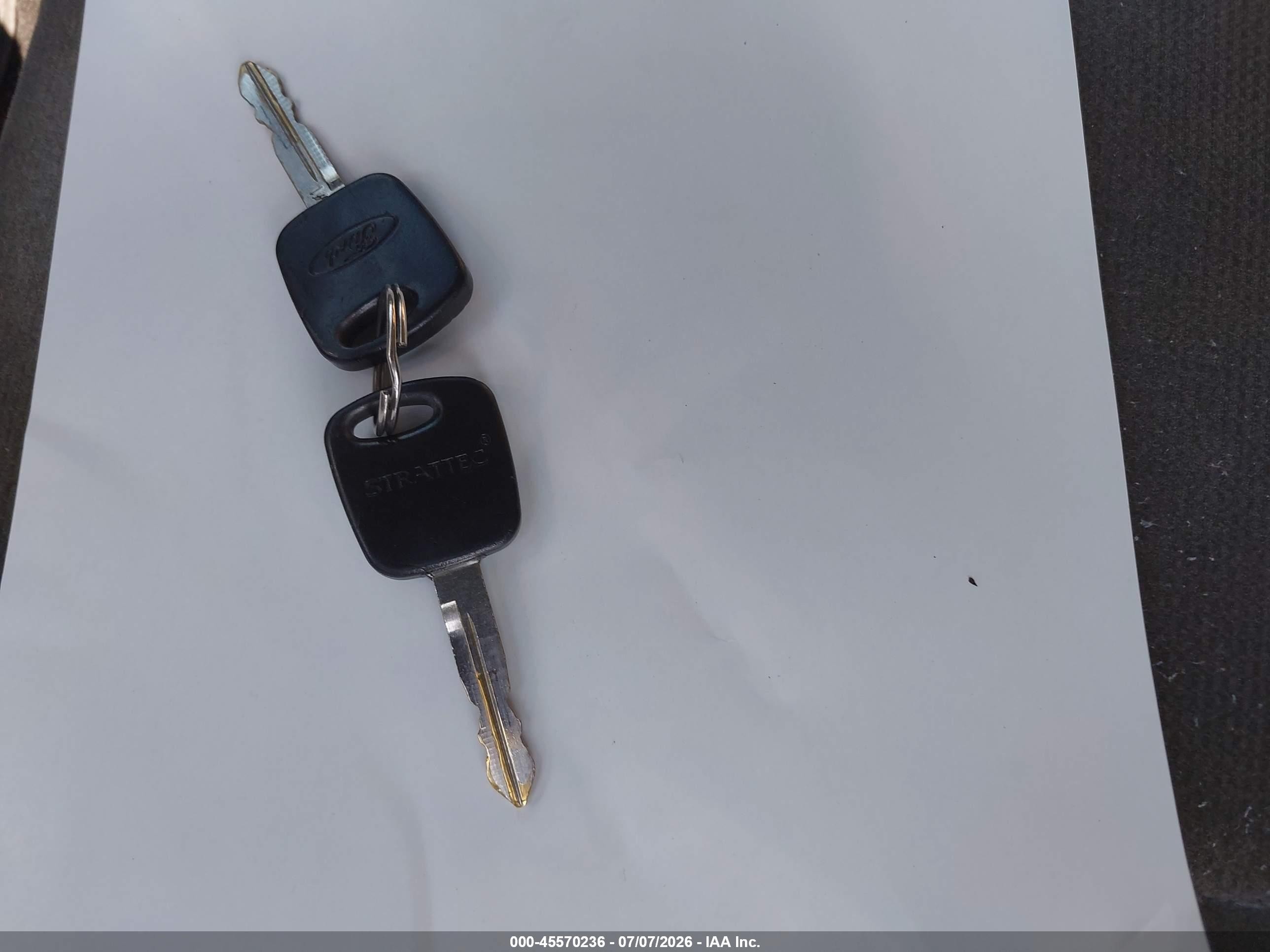 2000 Ford Focus Zts Maroon vin: 1FAFP3831YW266180