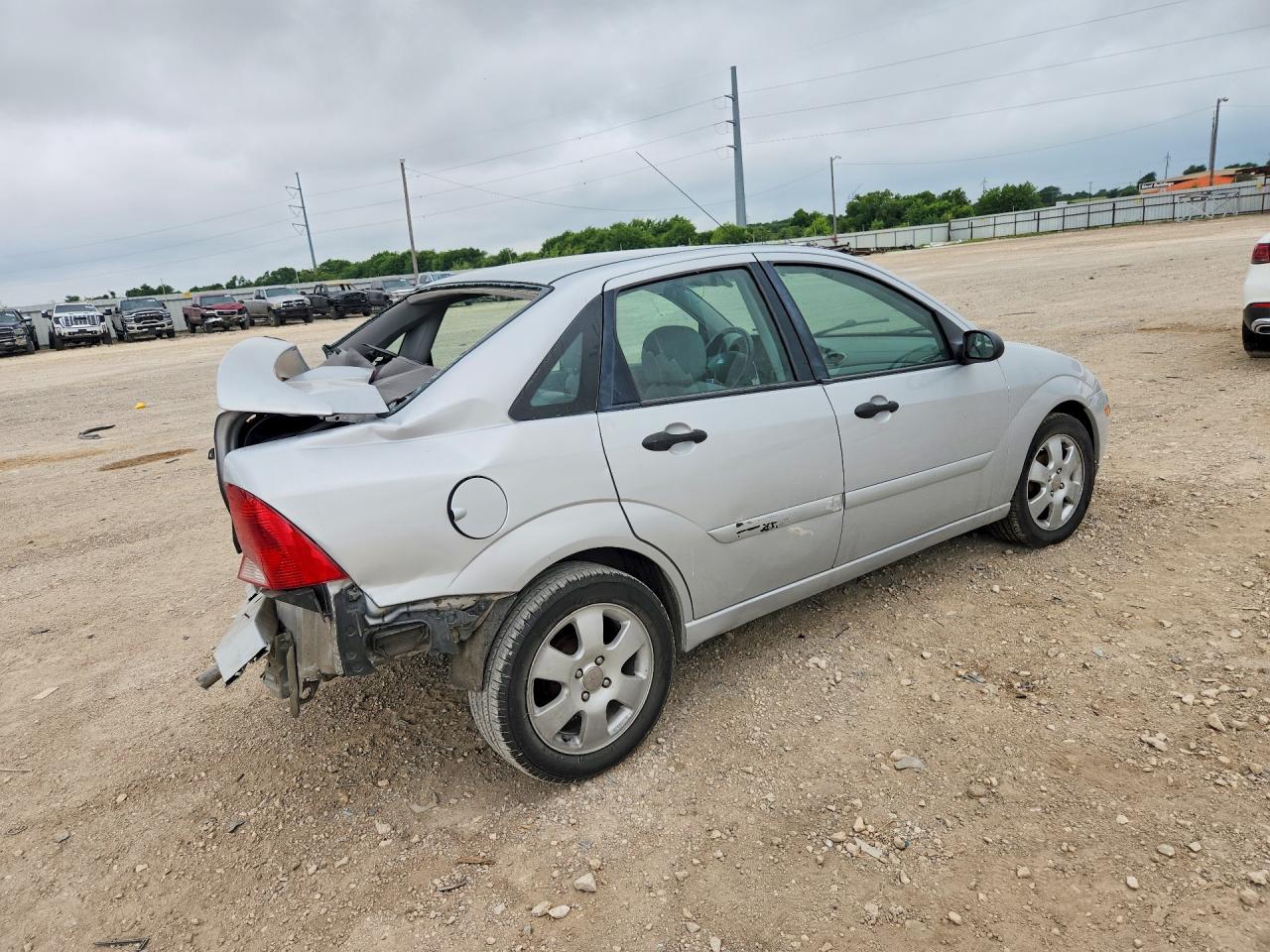 2002 Ford Focus Zts Silver vin: 1FAFP38382W342999