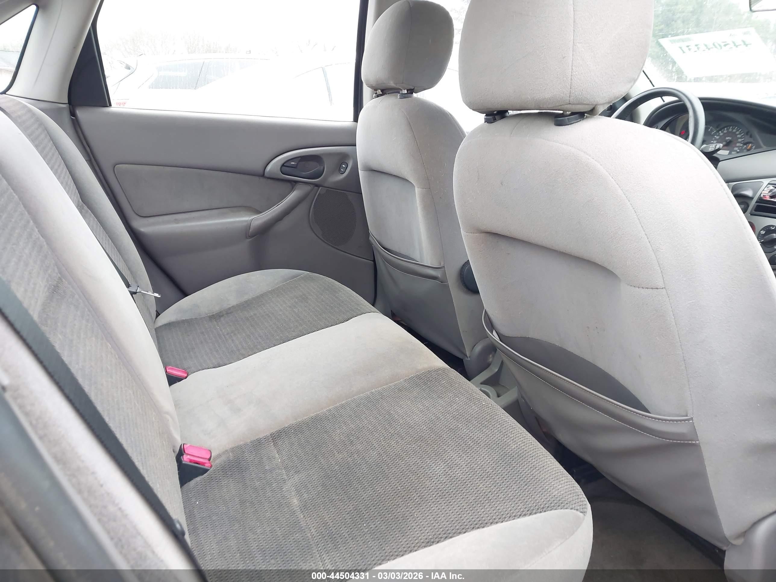 2002 Ford Focus Zts Серый vin: 1FAFP383X2W141086